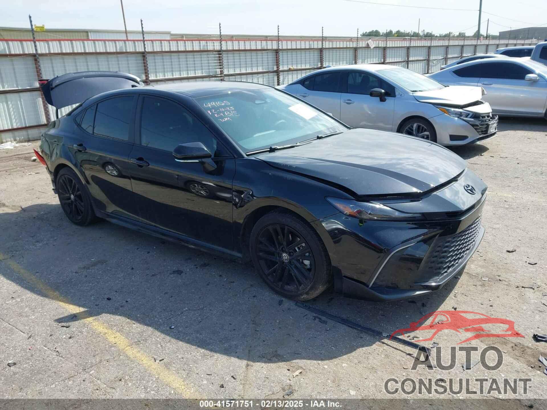 TOYOTA CAMRY 2025 - 4T1DAACK6SU029608
