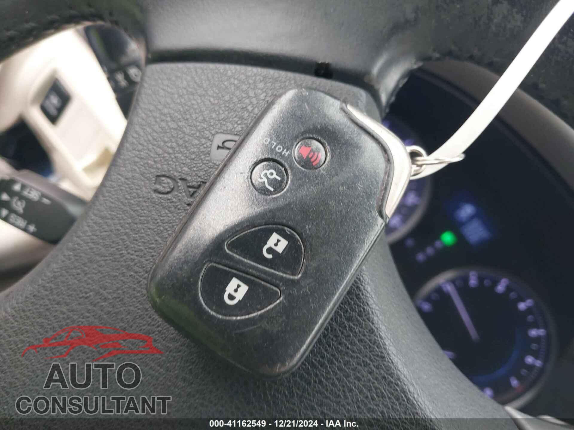 LEXUS IS 250 2011 - JTHCF5C25B5050743