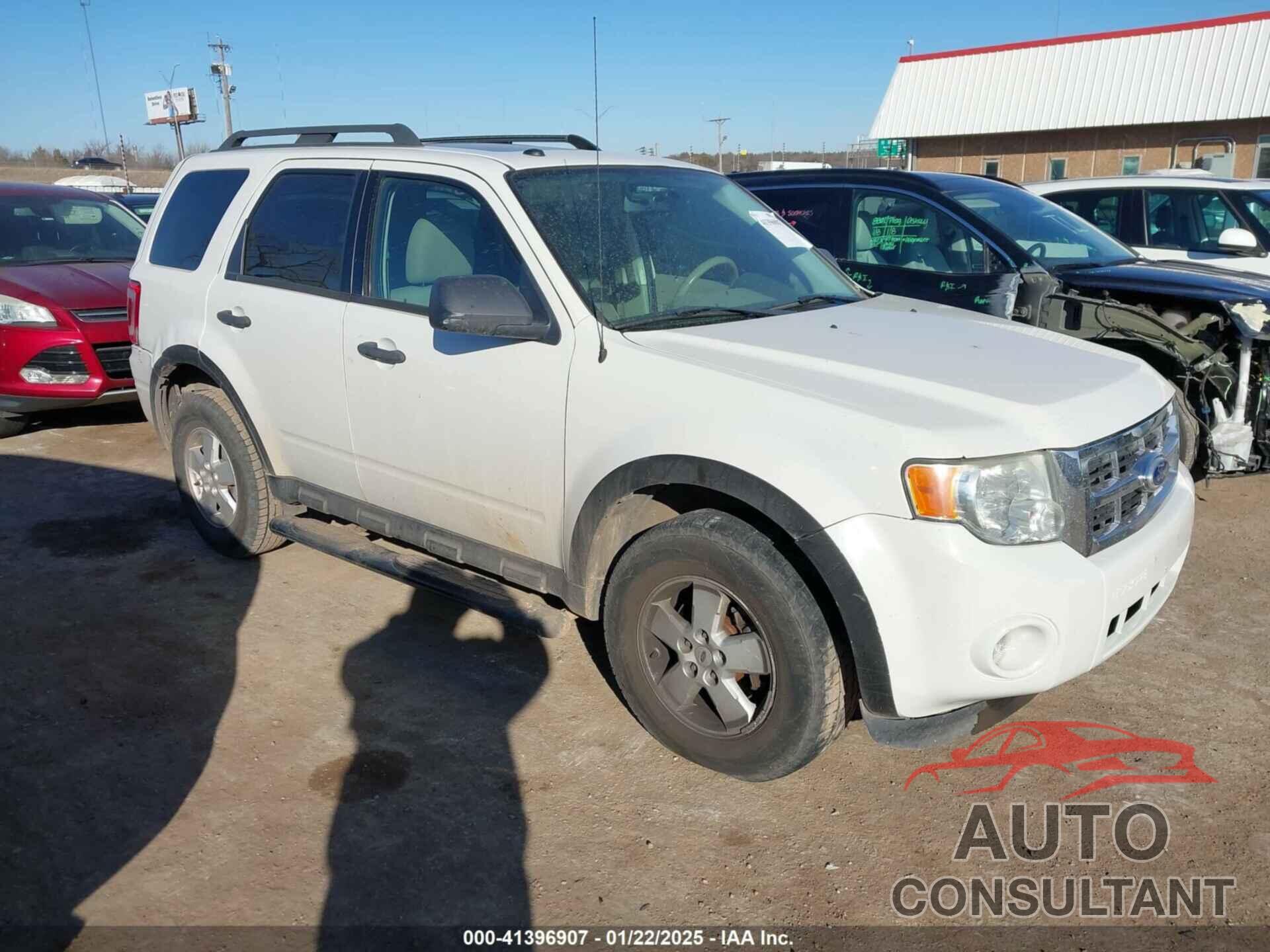FORD ESCAPE 2010 - 1FMCU0DGXAKD19609
