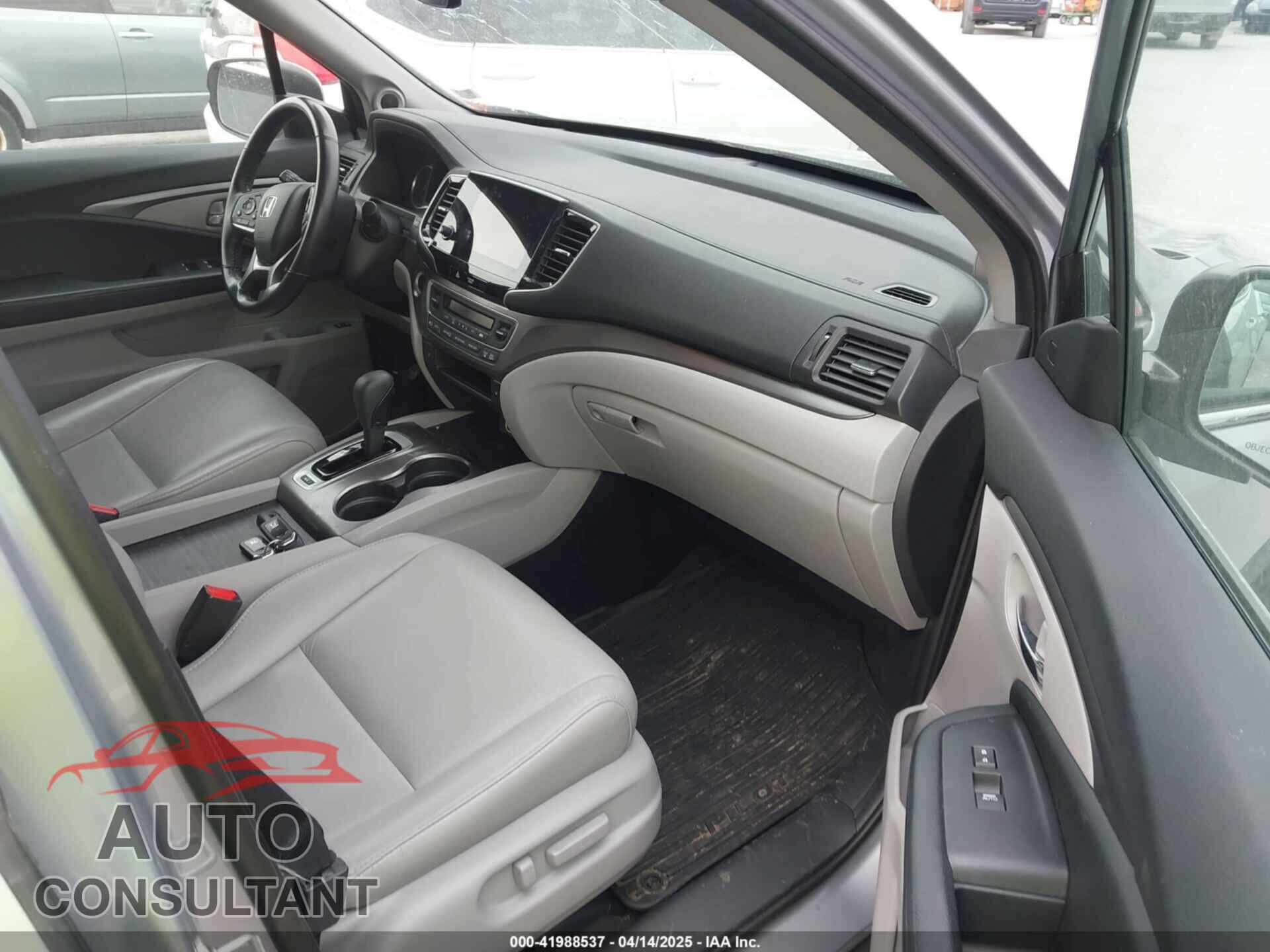 HONDA PILOT 2019 - 5FNYF6H53KB074943