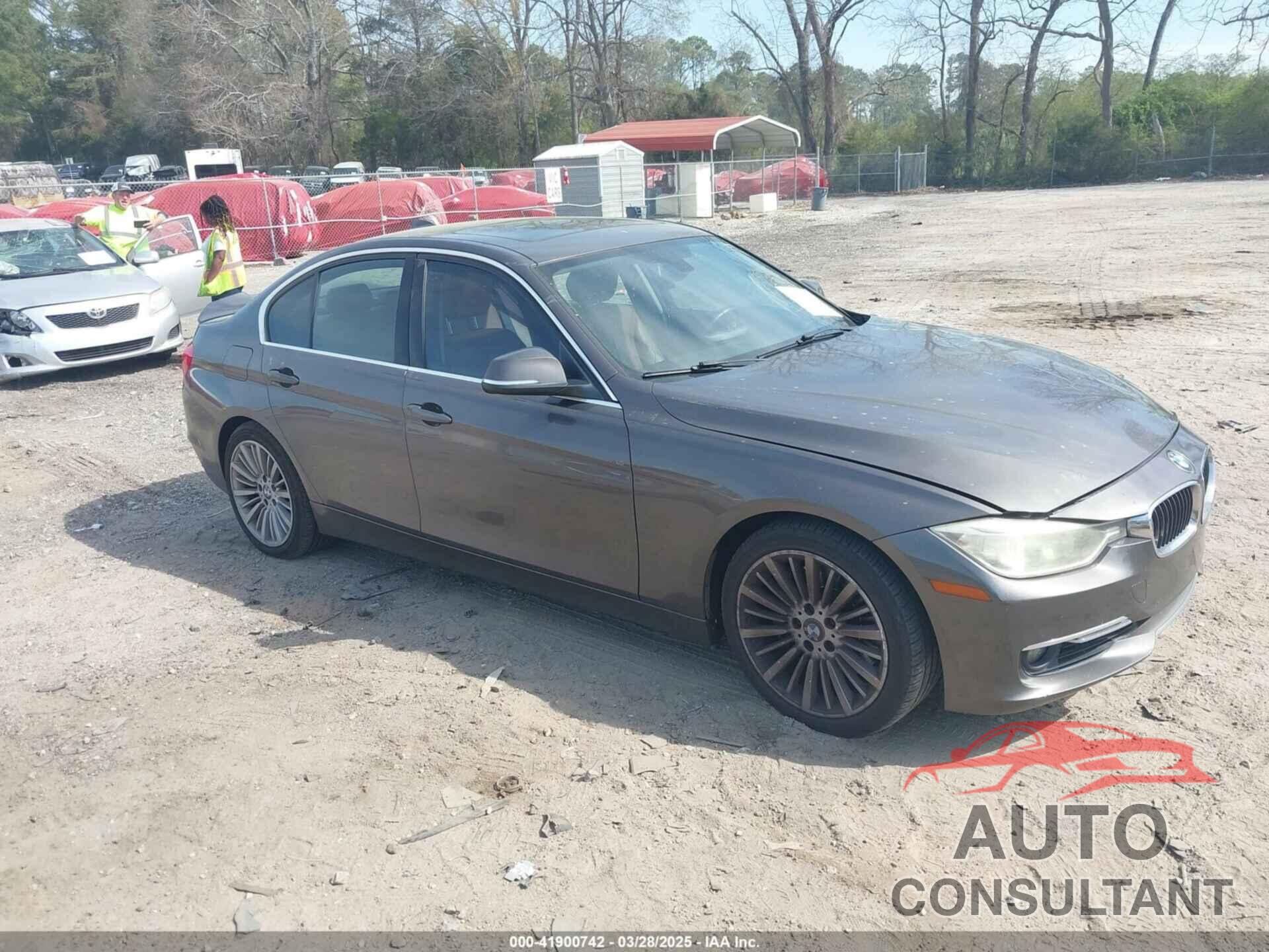 BMW 335I 2013 - WBA3A9C51DF476537