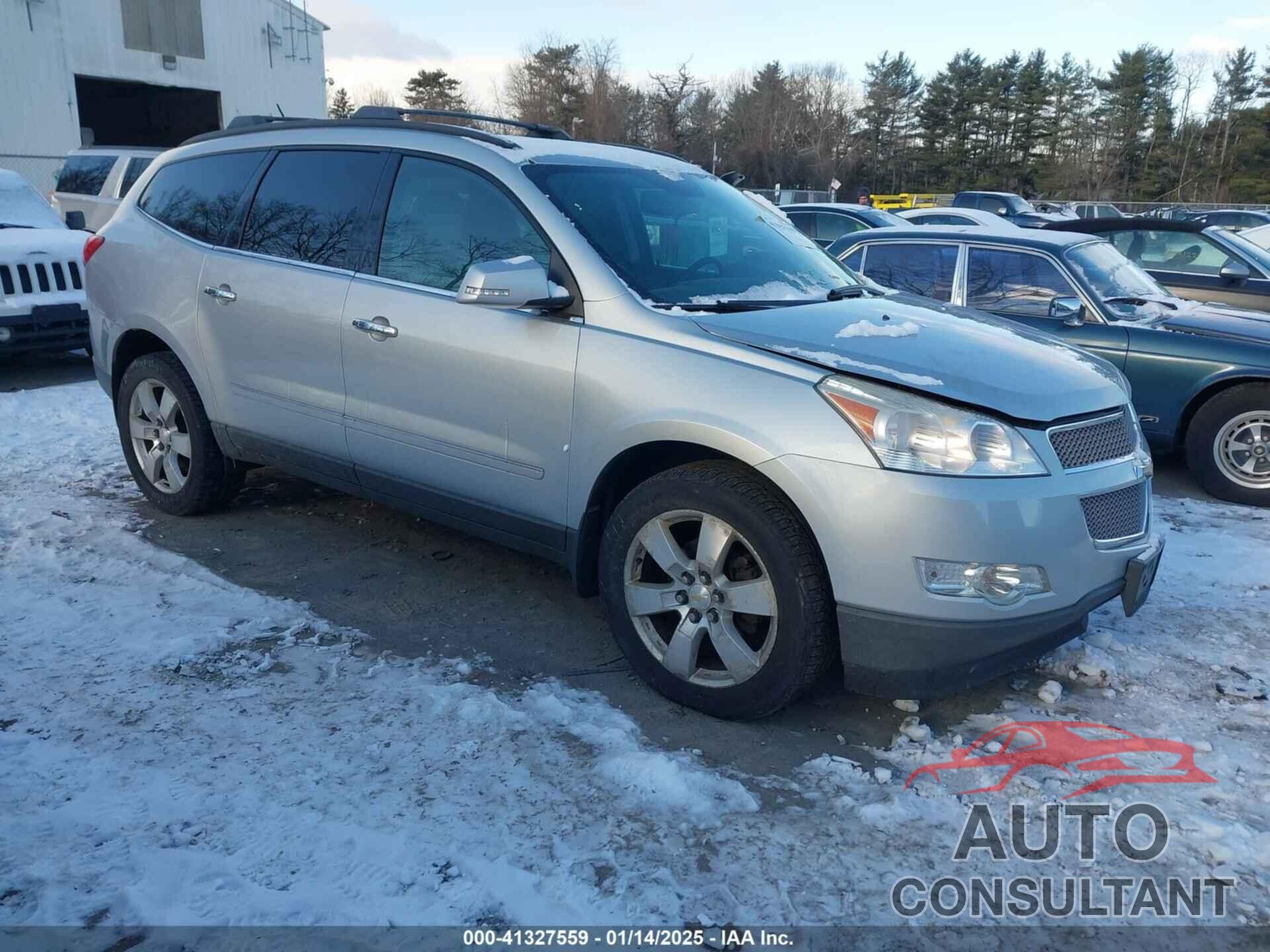CHEVROLET TRAVERSE 2012 - 1GNKVLEDXCJ305678