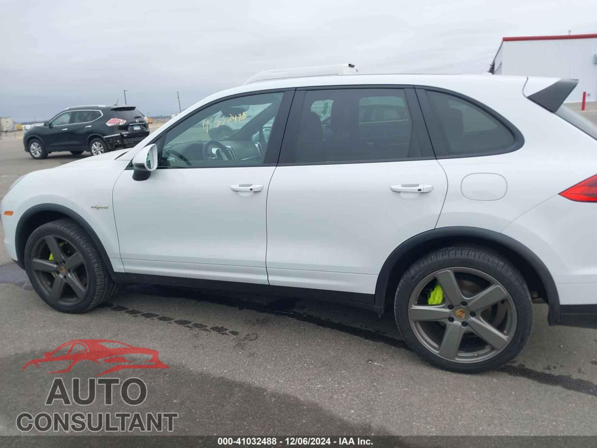 PORSCHE CAYENNE E-HYBRID 2016 - WP1AE2A22GLA60046