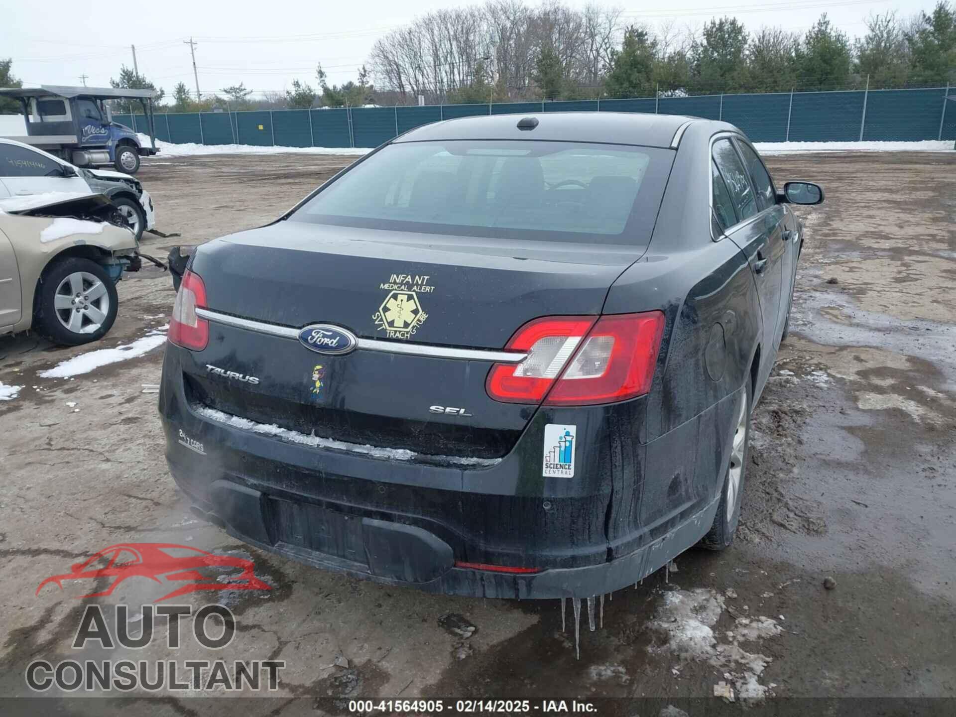 FORD TAURUS 2012 - 1FAHP2EW5CG107182