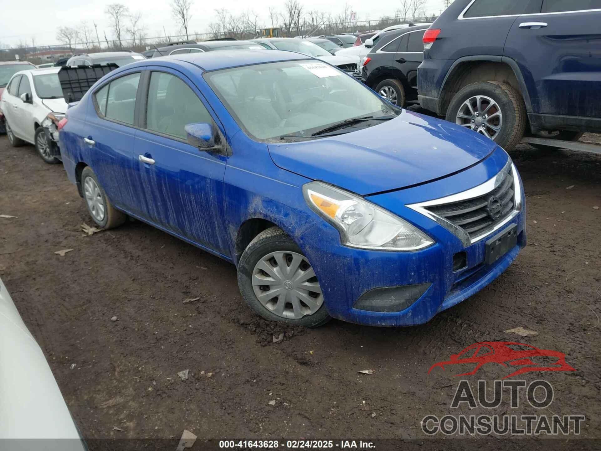 NISSAN VERSA 2015 - 3N1CN7AP8FL810560
