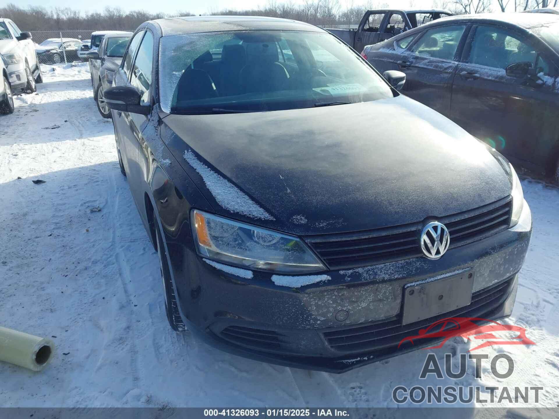 VOLKSWAGEN JETTA 2012 - 3VWDX7AJ5CM405475