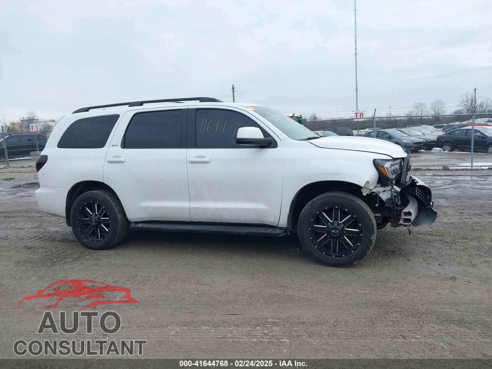 TOYOTA SEQUOIA 2012 - 5TDBM5G17CS002371