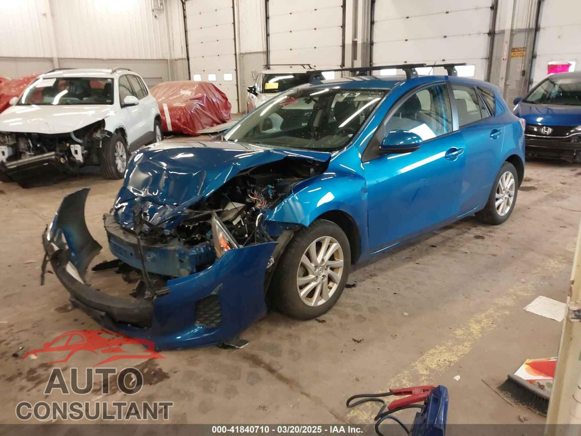 MAZDA MAZDA3 2012 - JM1BL1L81C1661610