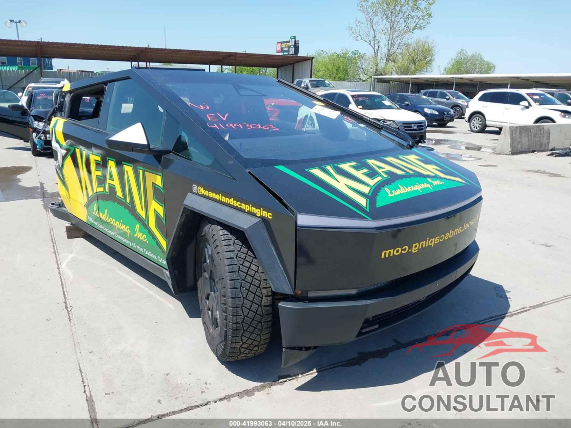 TESLA CYBERTRUCK 2025 - 7G2CEHED1SA060554