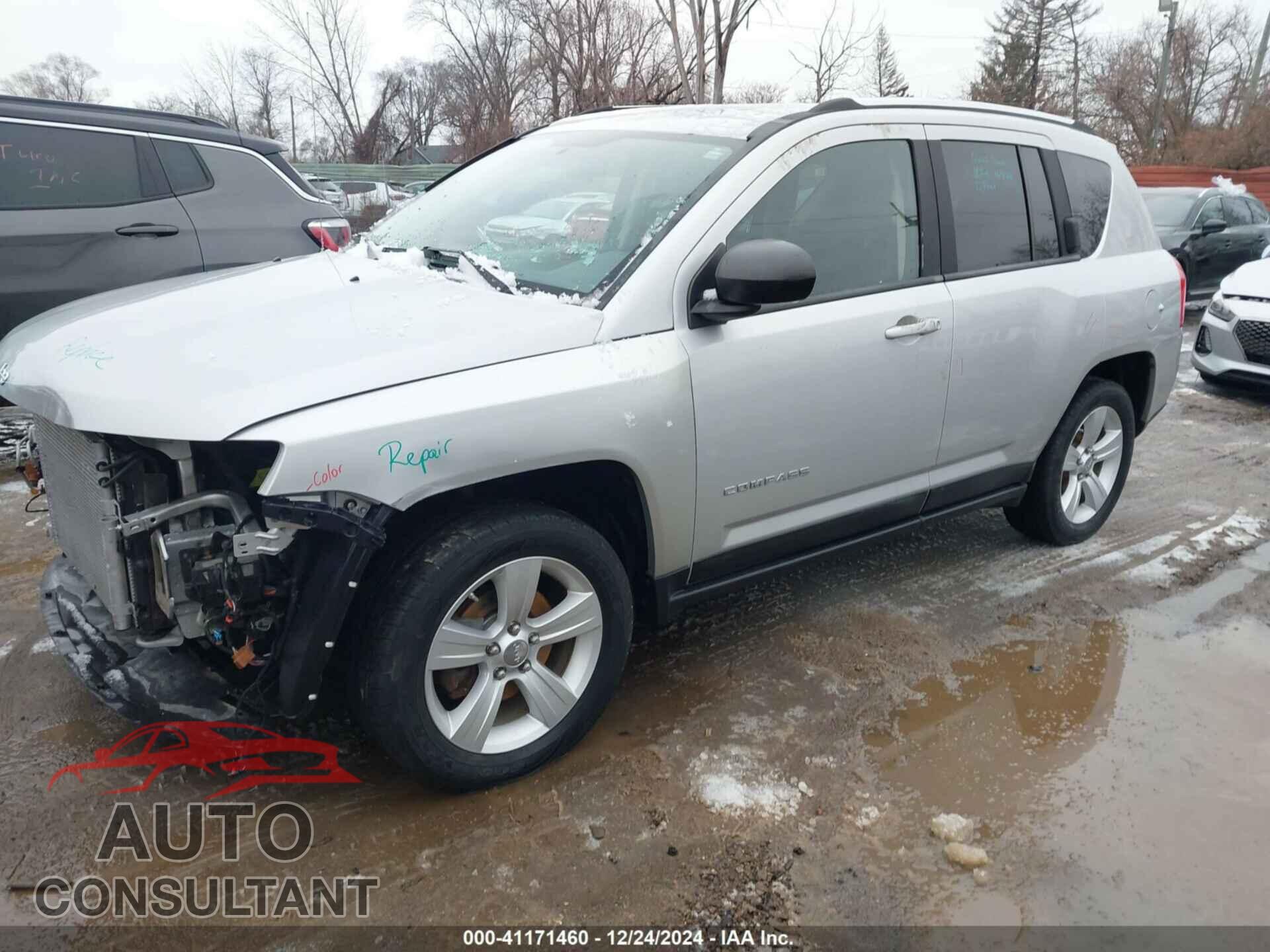 JEEP COMPASS 2011 - 1J4NF1FB7BD215528
