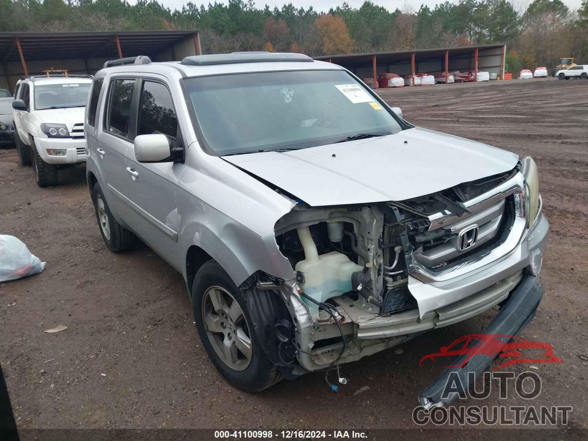 HONDA PILOT 2011 - 5FNYF3H6XBB036391
