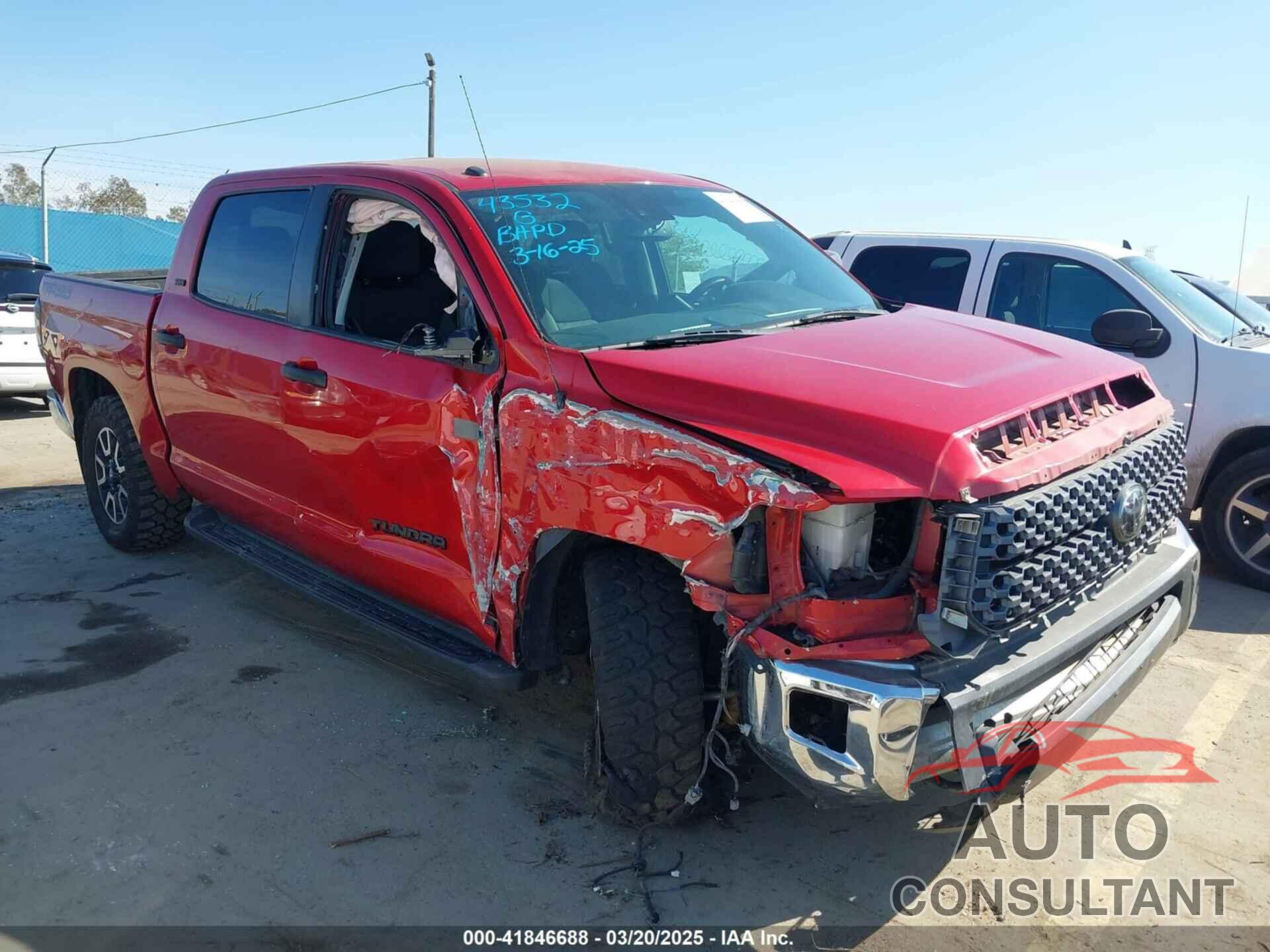 TOYOTA TUNDRA 2019 - 5TFDW5F15KX833817