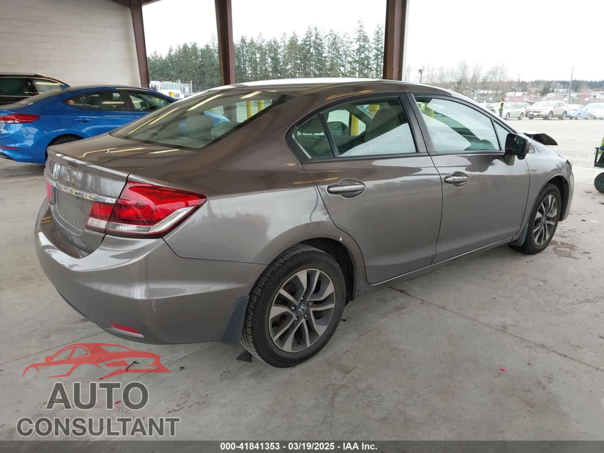 HONDA CIVIC 2015 - 2HGFB2F82FH533504