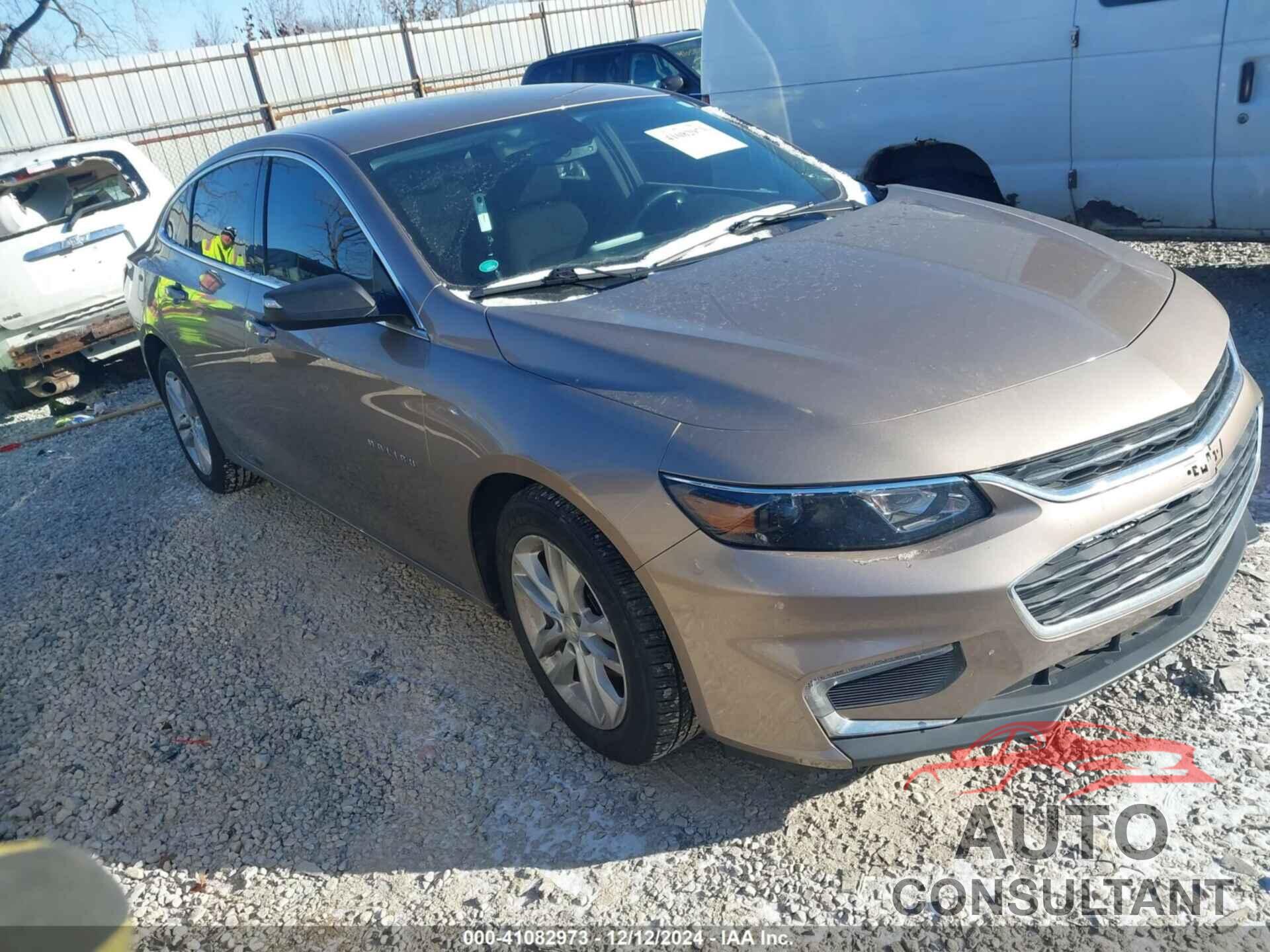 CHEVROLET MALIBU 2018 - 1G1ZD5ST0JF225851