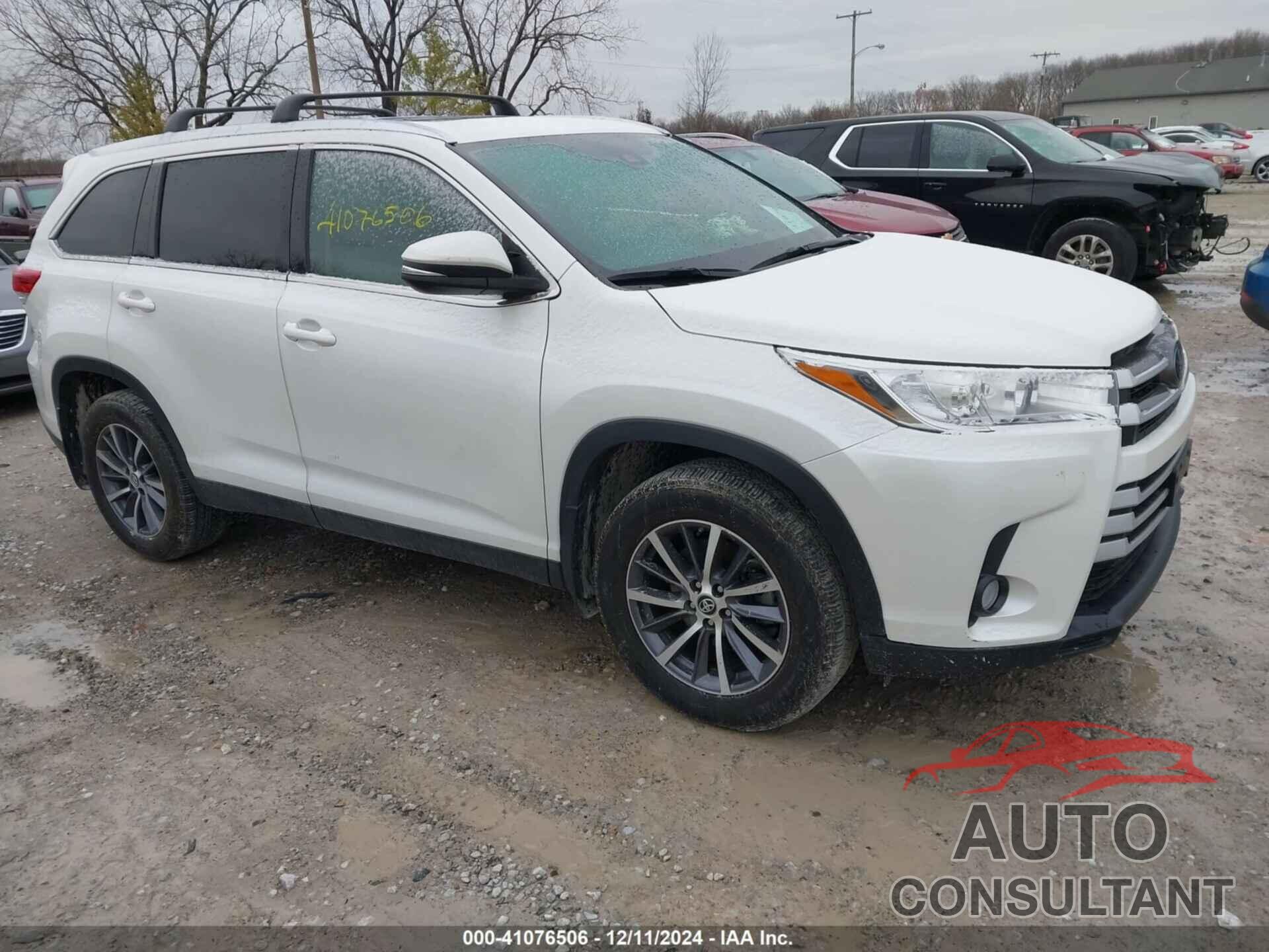 TOYOTA HIGHLANDER 2019 - 5TDJZRFH8KS954748