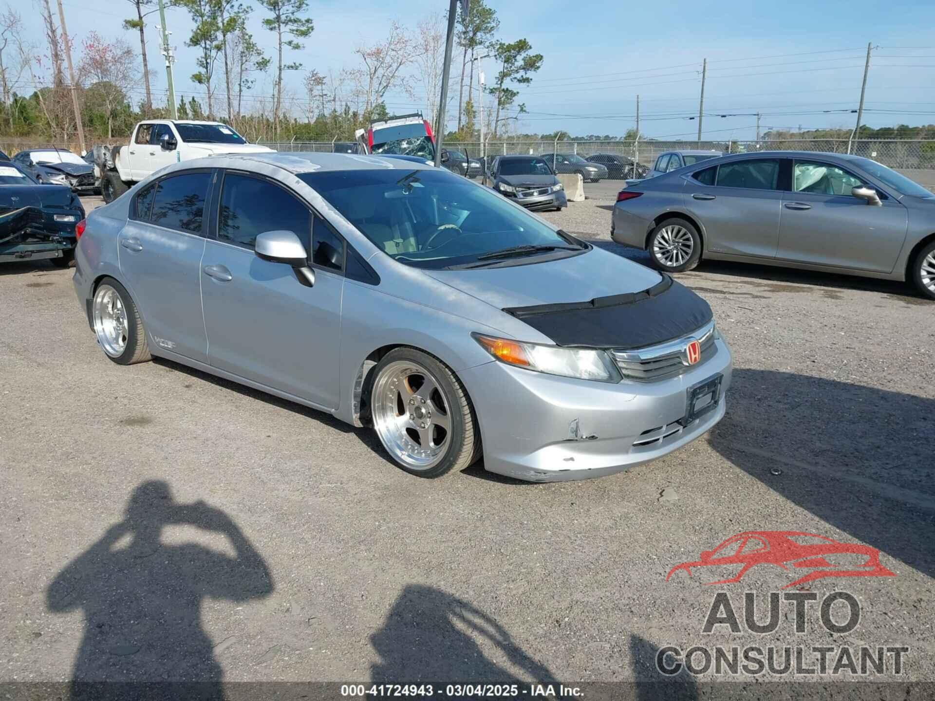 HONDA CIVIC 2012 - 2HGFB2E55CH565754