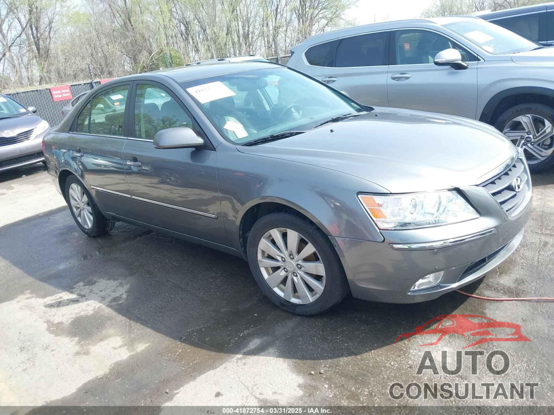 HYUNDAI SONATA 2009 - 5NPEU46C69H522120