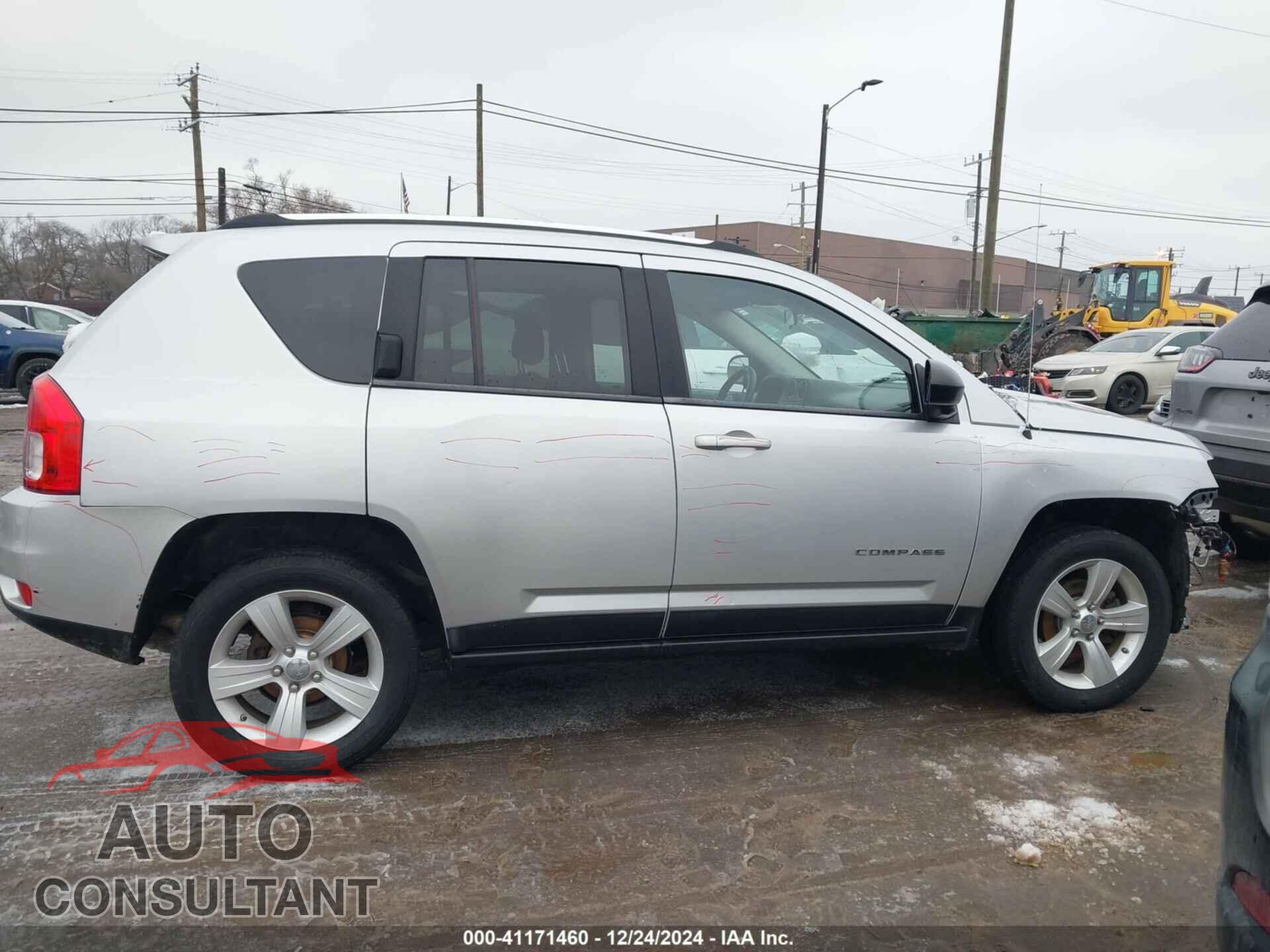 JEEP COMPASS 2011 - 1J4NF1FB7BD215528