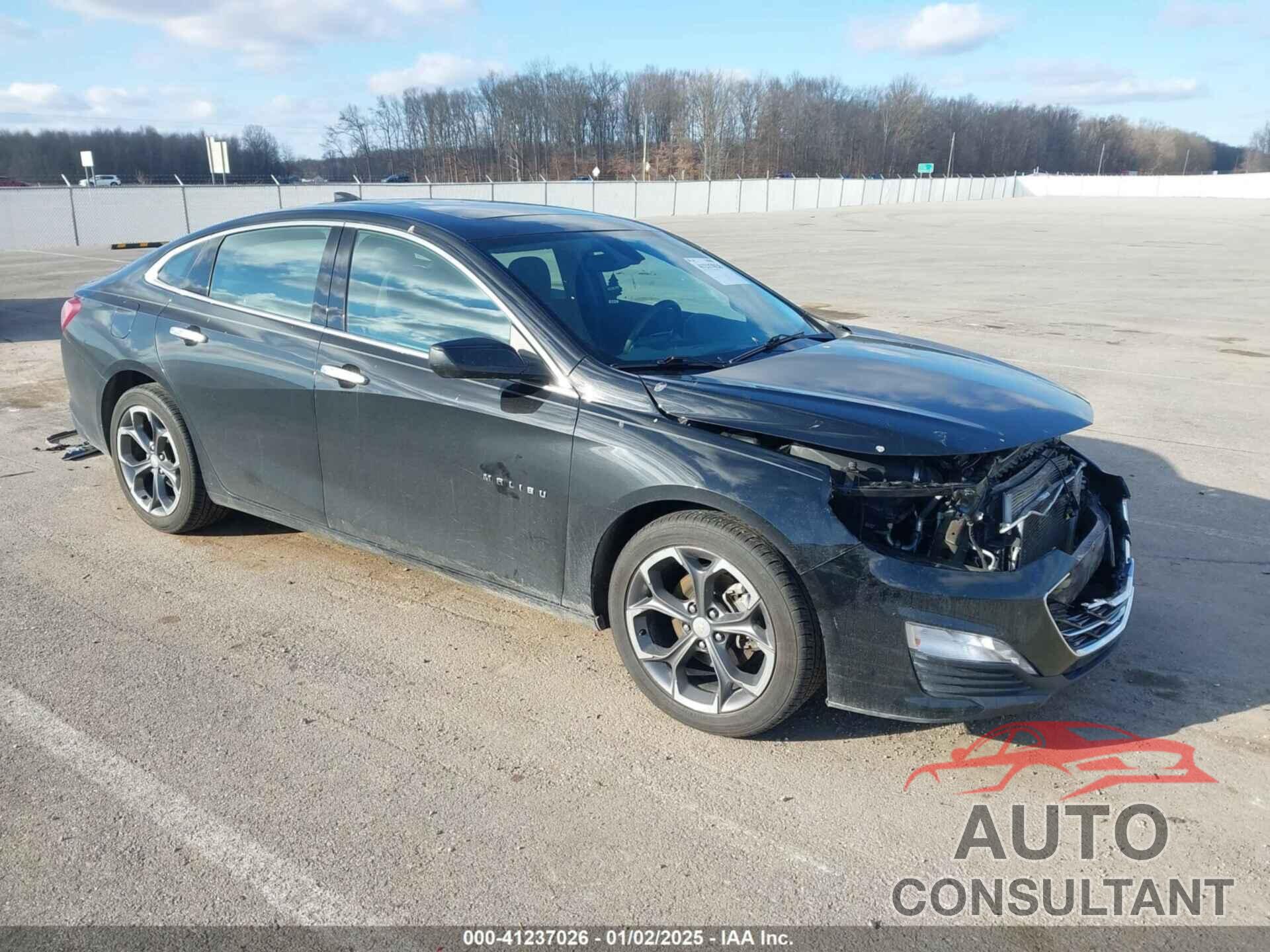 CHEVROLET MALIBU 2021 - 1G1ZD5ST3MF070376