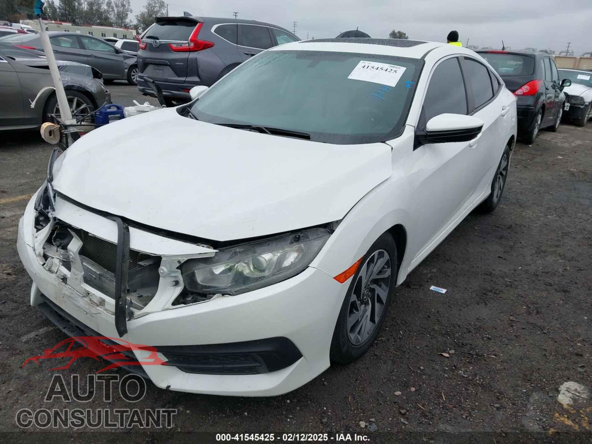 HONDA CIVIC 2016 - 2HGFC2F76GH528862