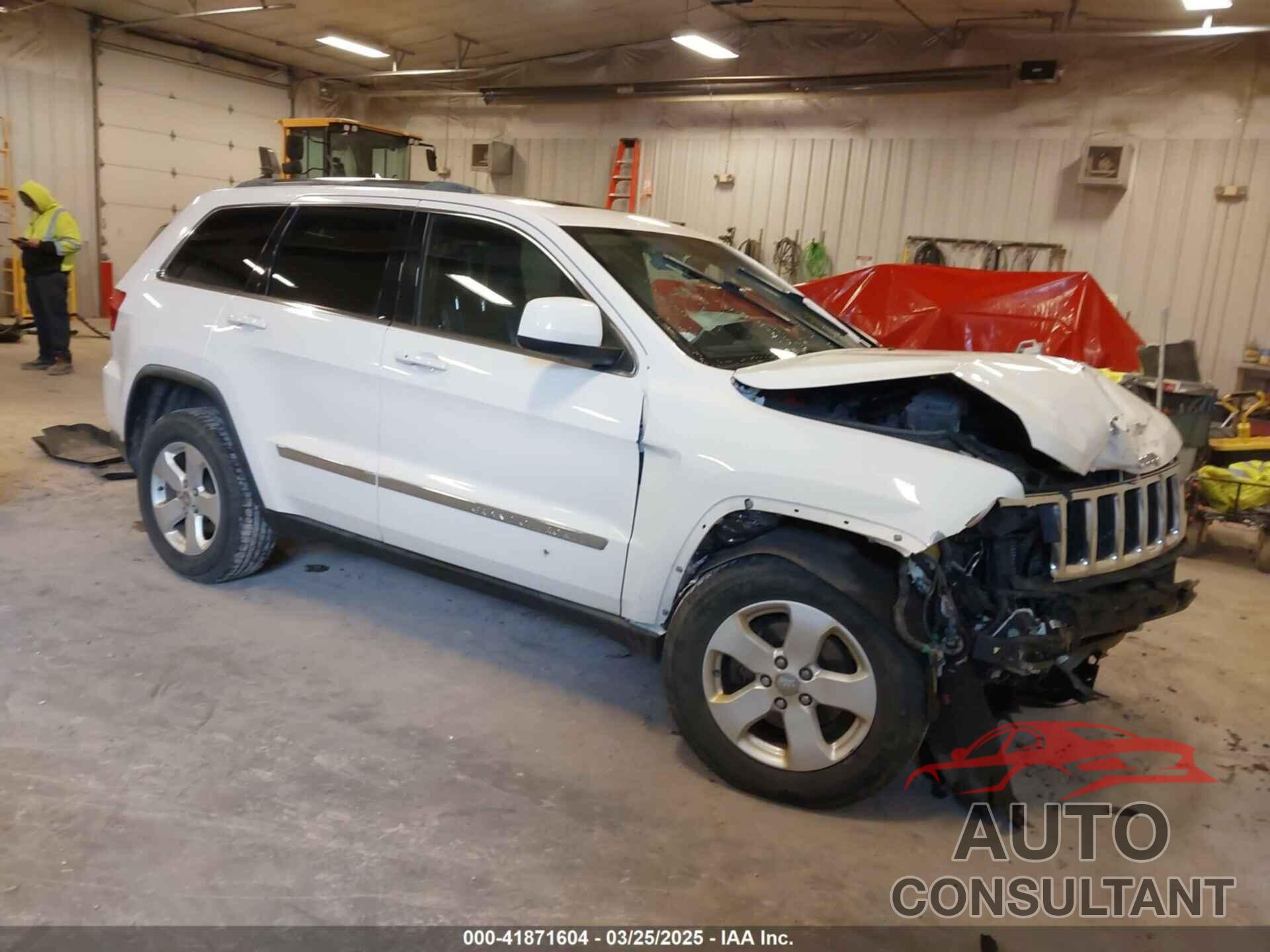 JEEP GRAND CHEROKEE 2011 - 1J4RR4GG4BC702759