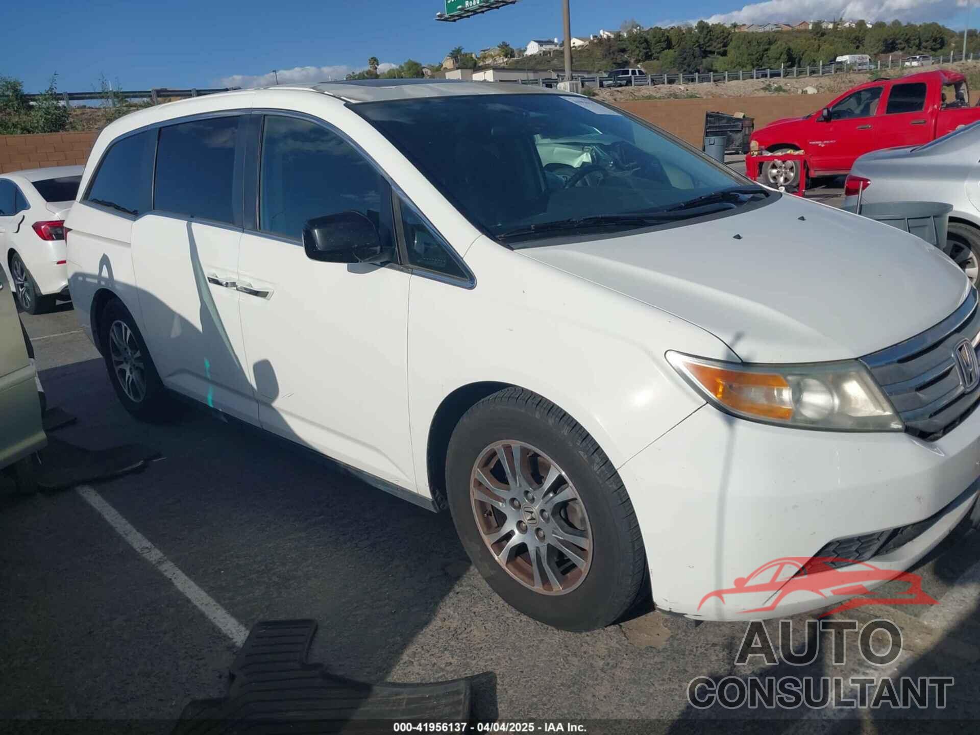 HONDA ODYSSEY 2013 - 5FNRL5H61DB035447