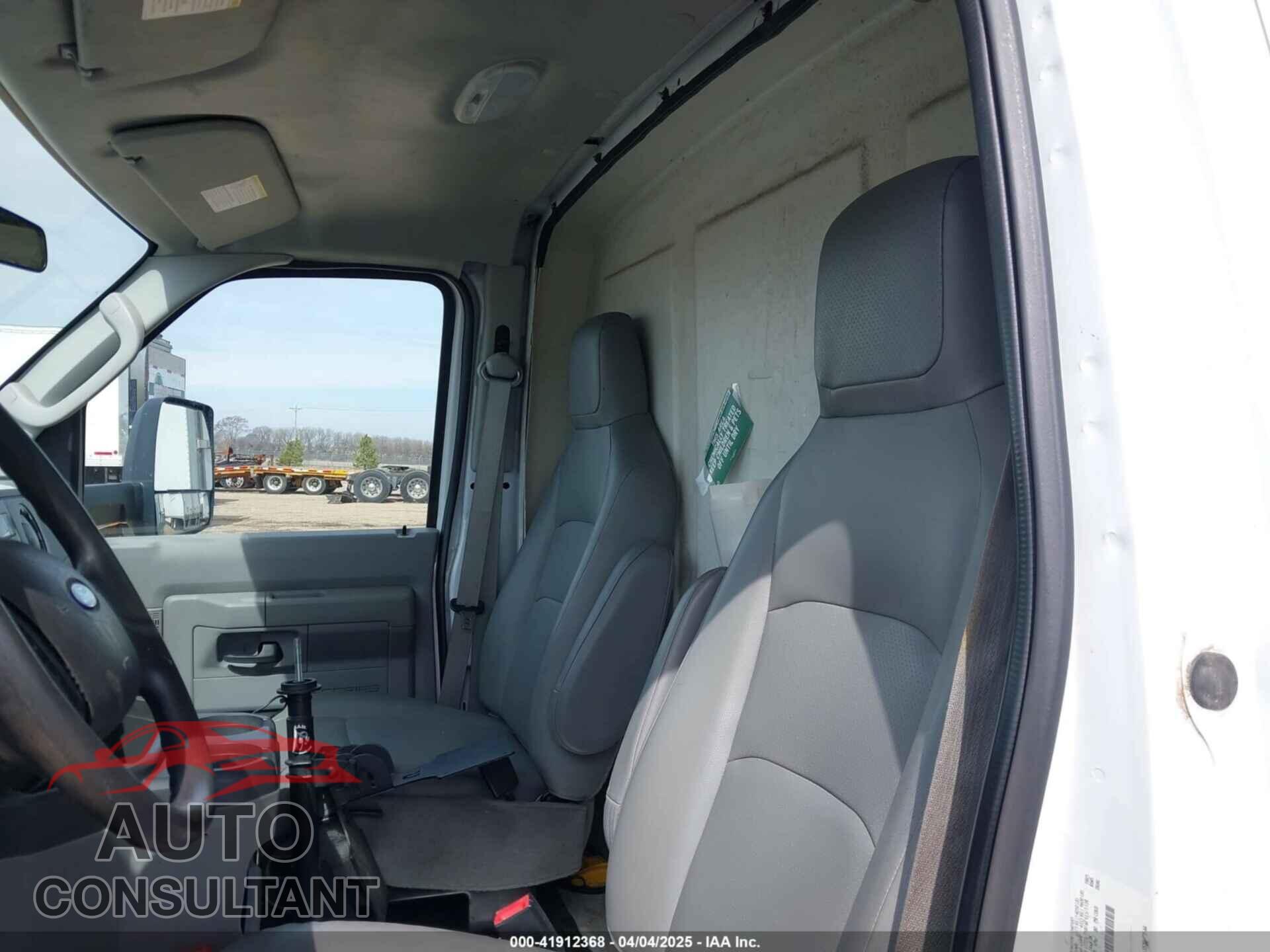 FORD E-450 CUTAWAY 2011 - 1FDXE4FL6BDA95759