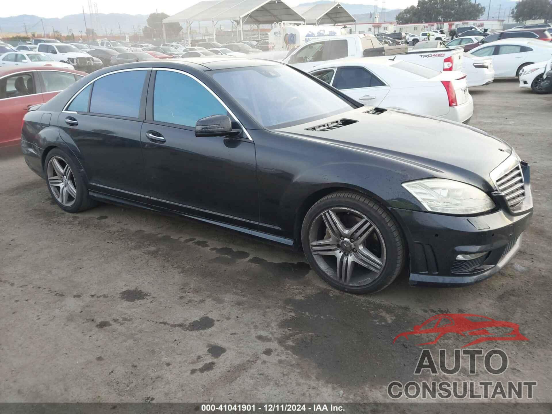 MERCEDES-BENZ S 550 2012 - WDDNG7DB9CA480078