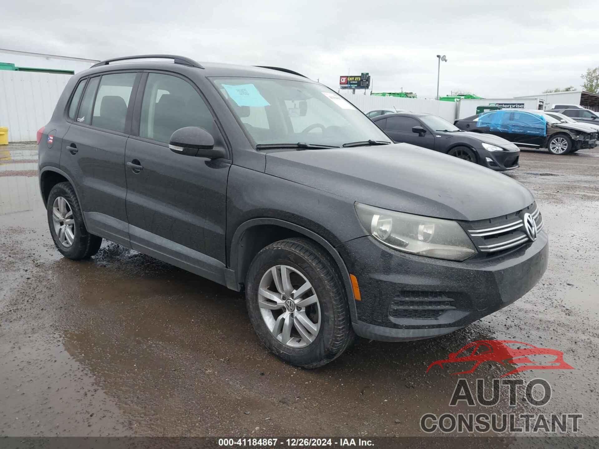 VOLKSWAGEN TIGUAN 2015 - WVGAV7AX5FW518004