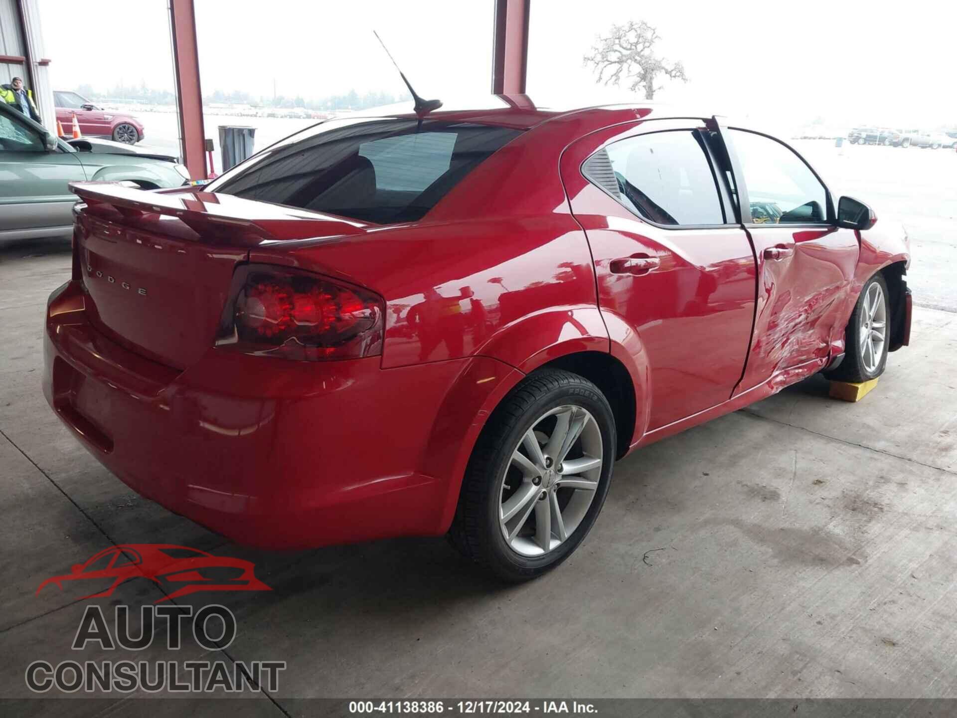 DODGE AVENGER 2011 - 1B3BD1FG2BN509490