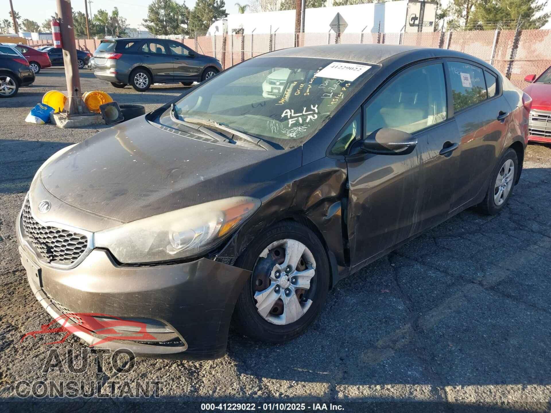KIA FORTE 2015 - KNAFX4A67F5364764