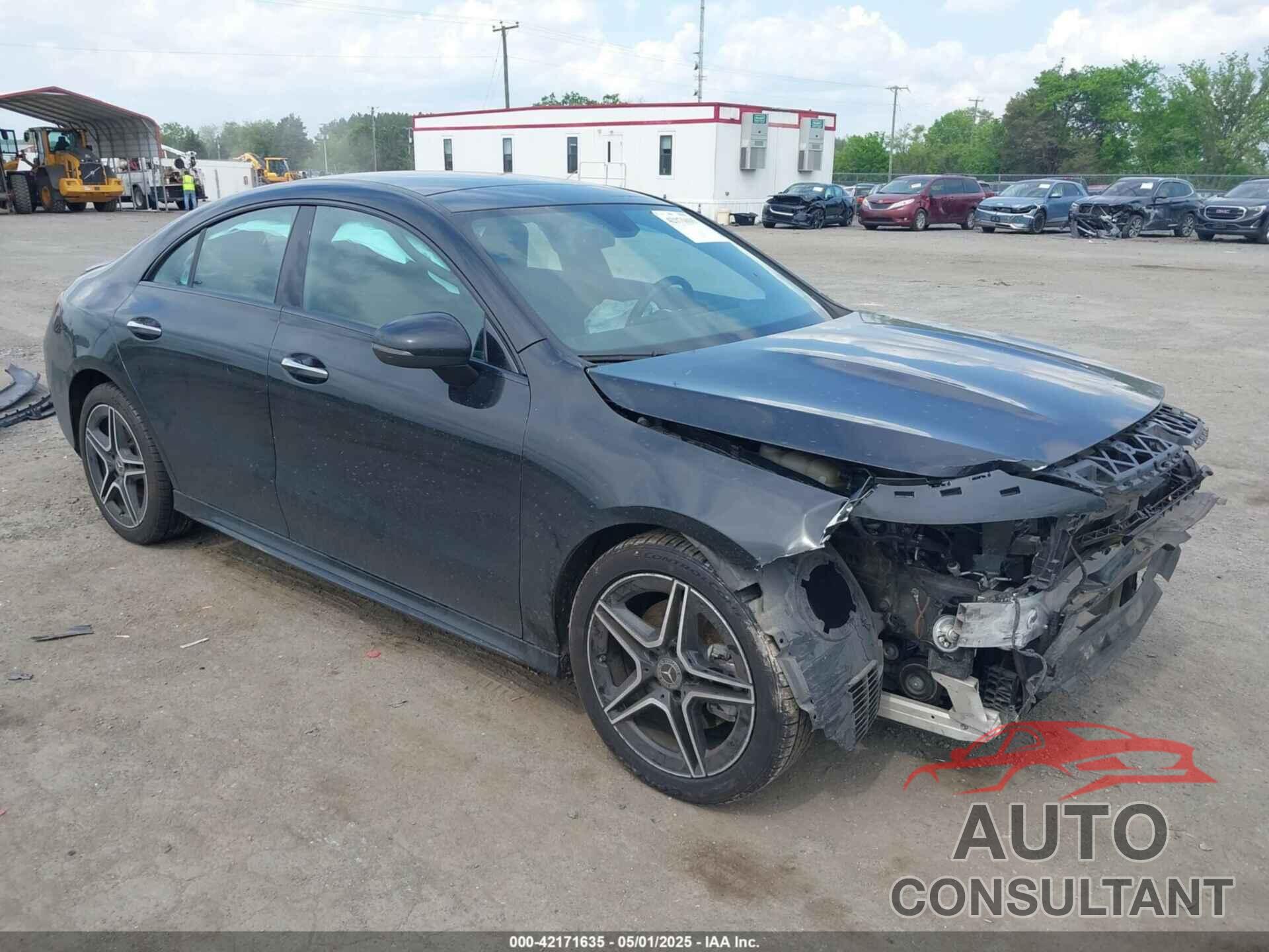 MERCEDES-BENZ CLA 250 2021 - W1K5J4GB4MN175240