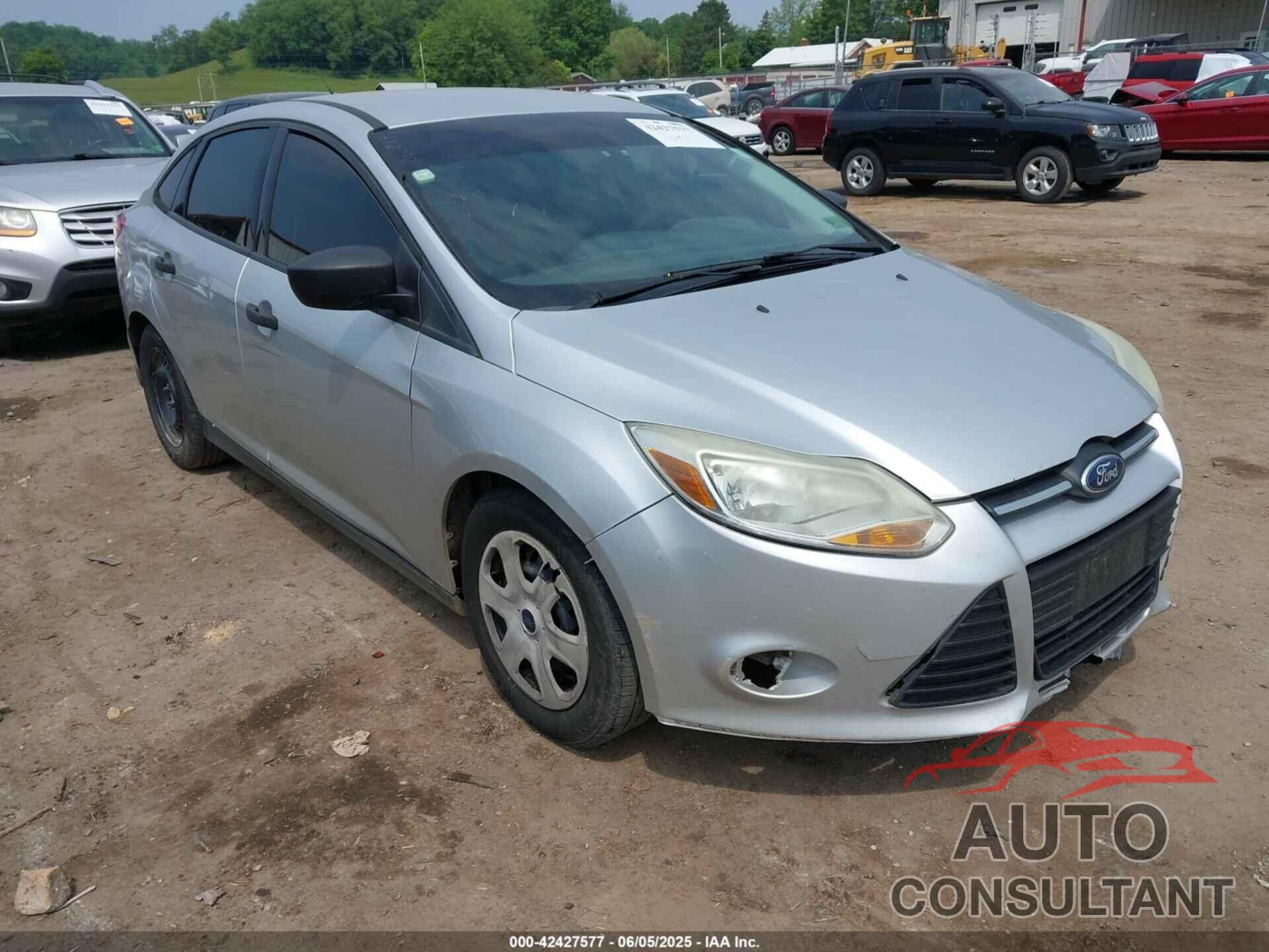 FORD FOCUS 2014 - 1FADP3E27EL443539