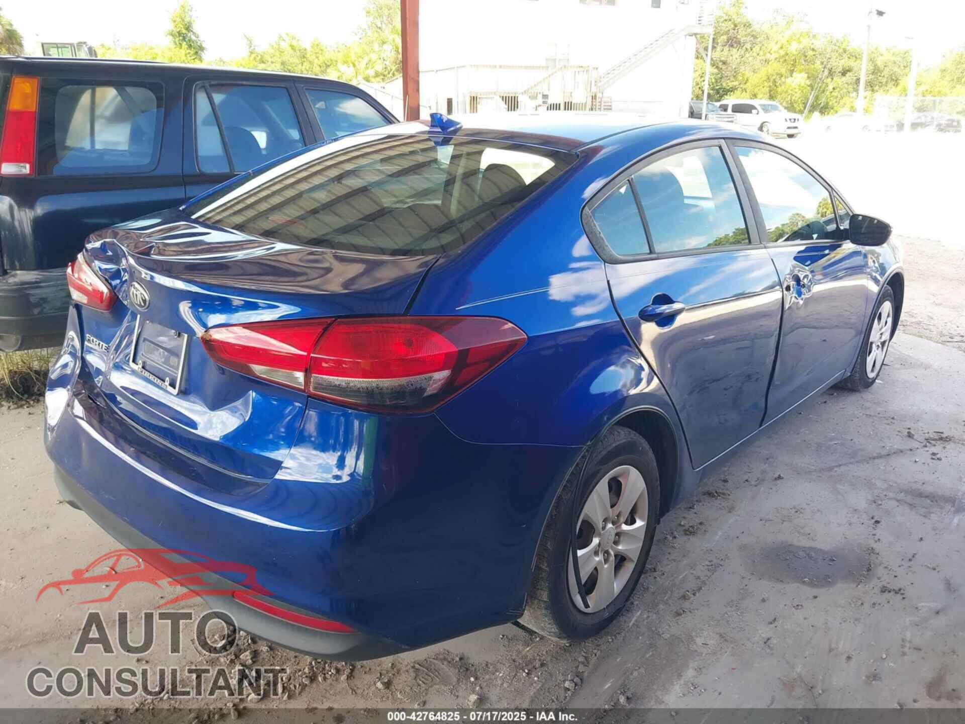 KIA FORTE 2017 - 3KPFK4A77HE048945