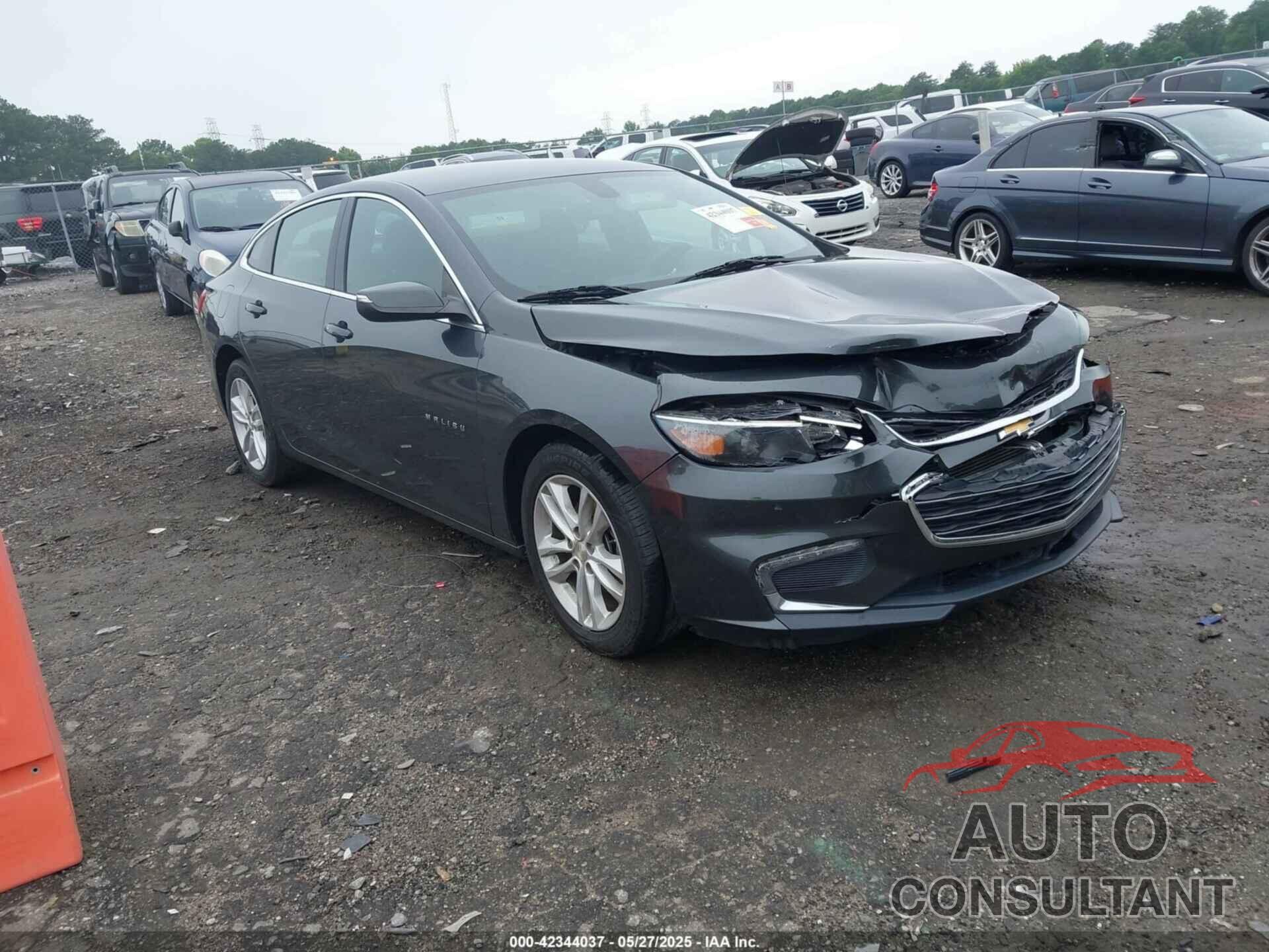CHEVROLET MALIBU 2018 - 1G1ZD5ST0JF250538