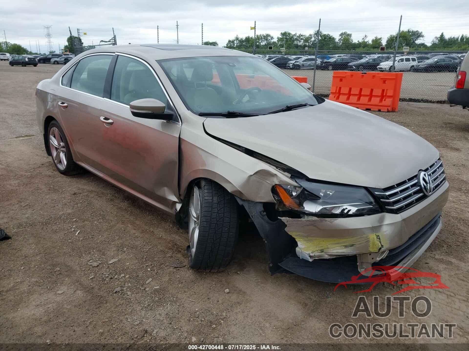 VOLKSWAGEN PASSAT 2015 - 1VWBV7A30FC057041