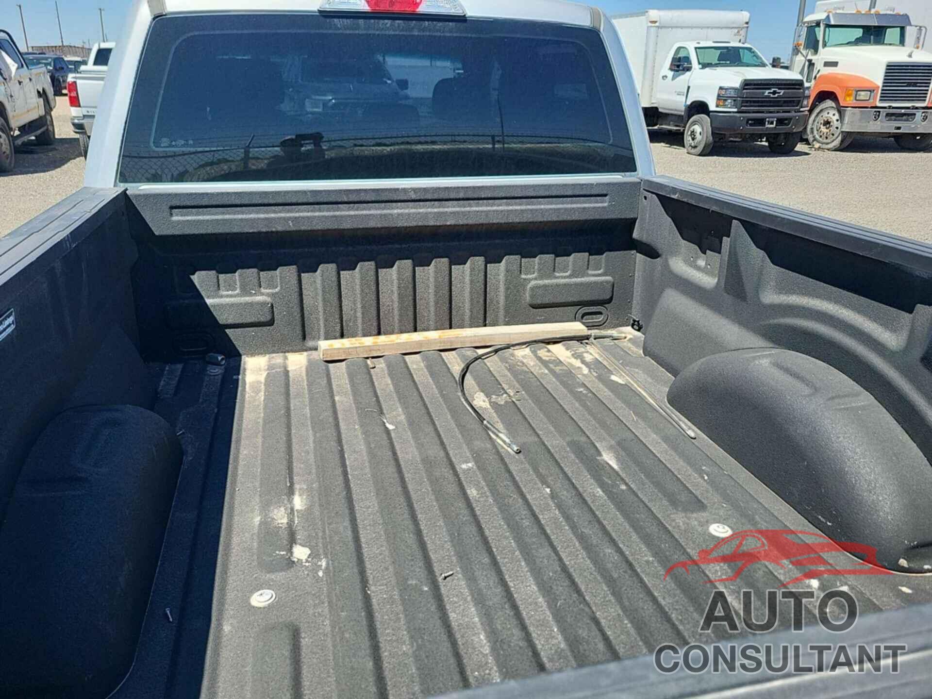 FORD F150 2018 - 1FTFW1E57JKF34007