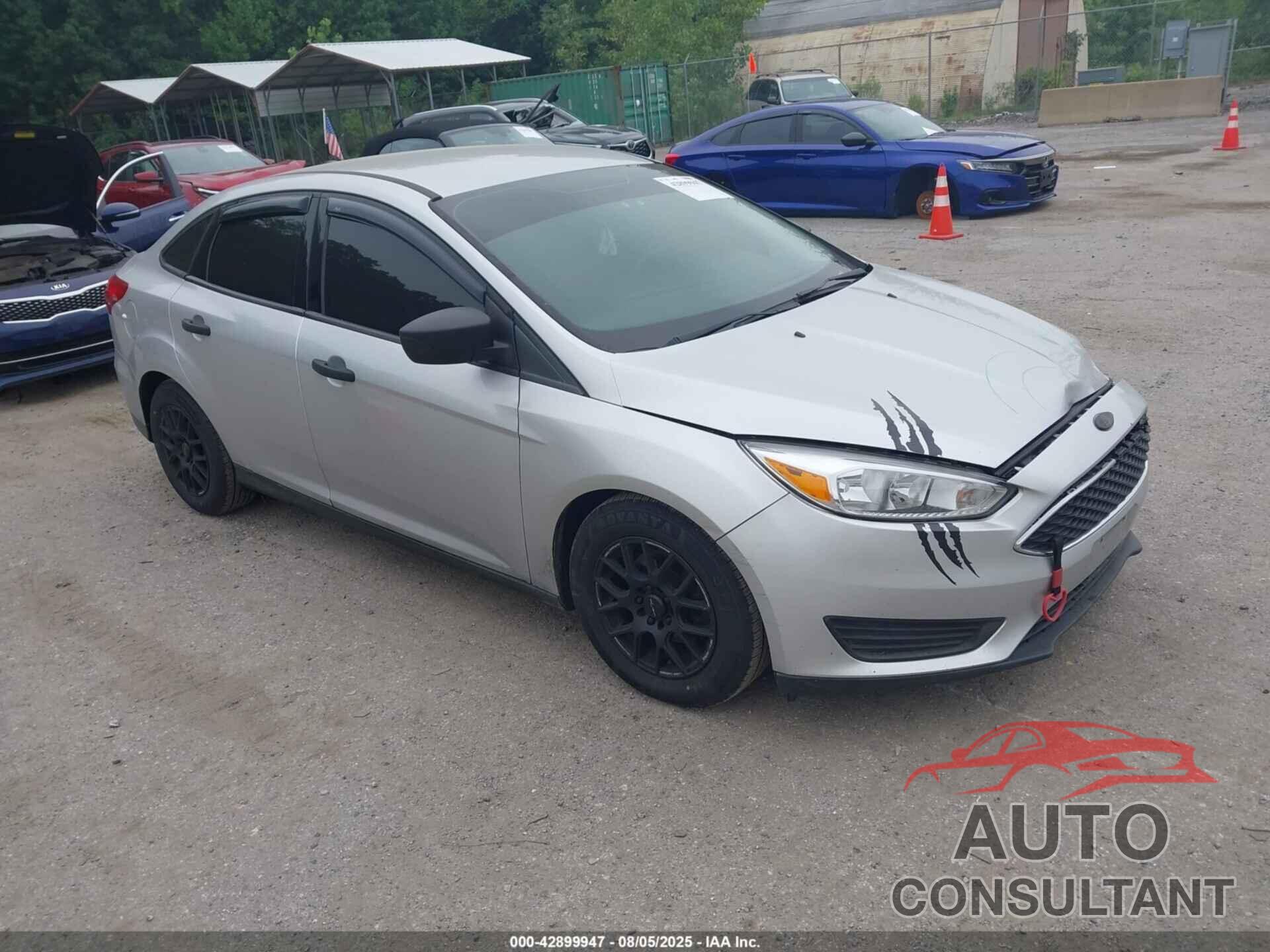 FORD FOCUS 2016 - 1FADP3E26GL323959
