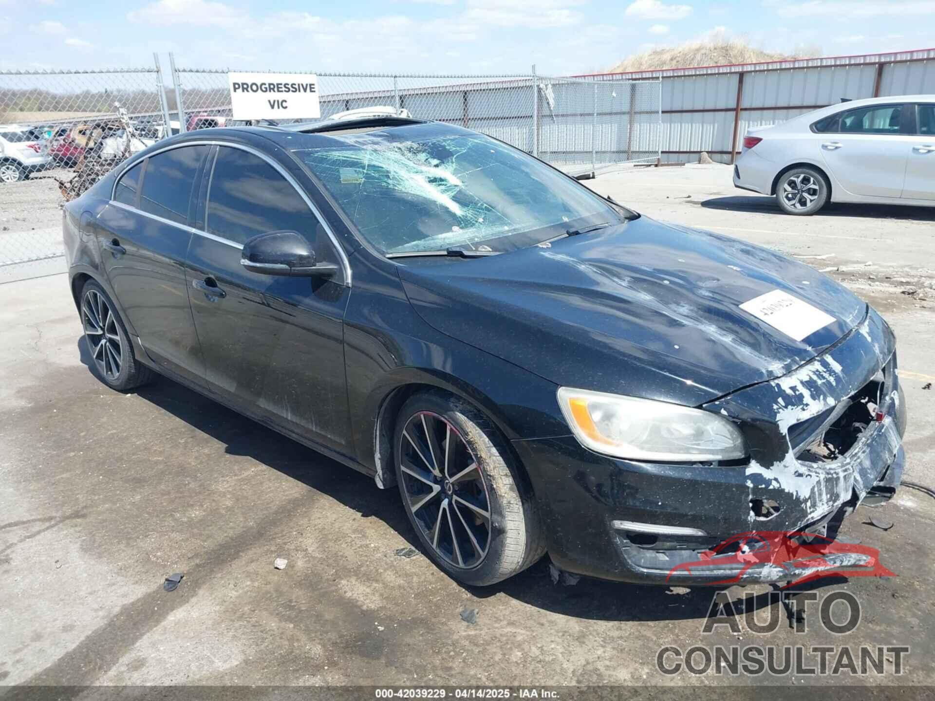 VOLVO S60 2016 - YV126MFK5G1398229