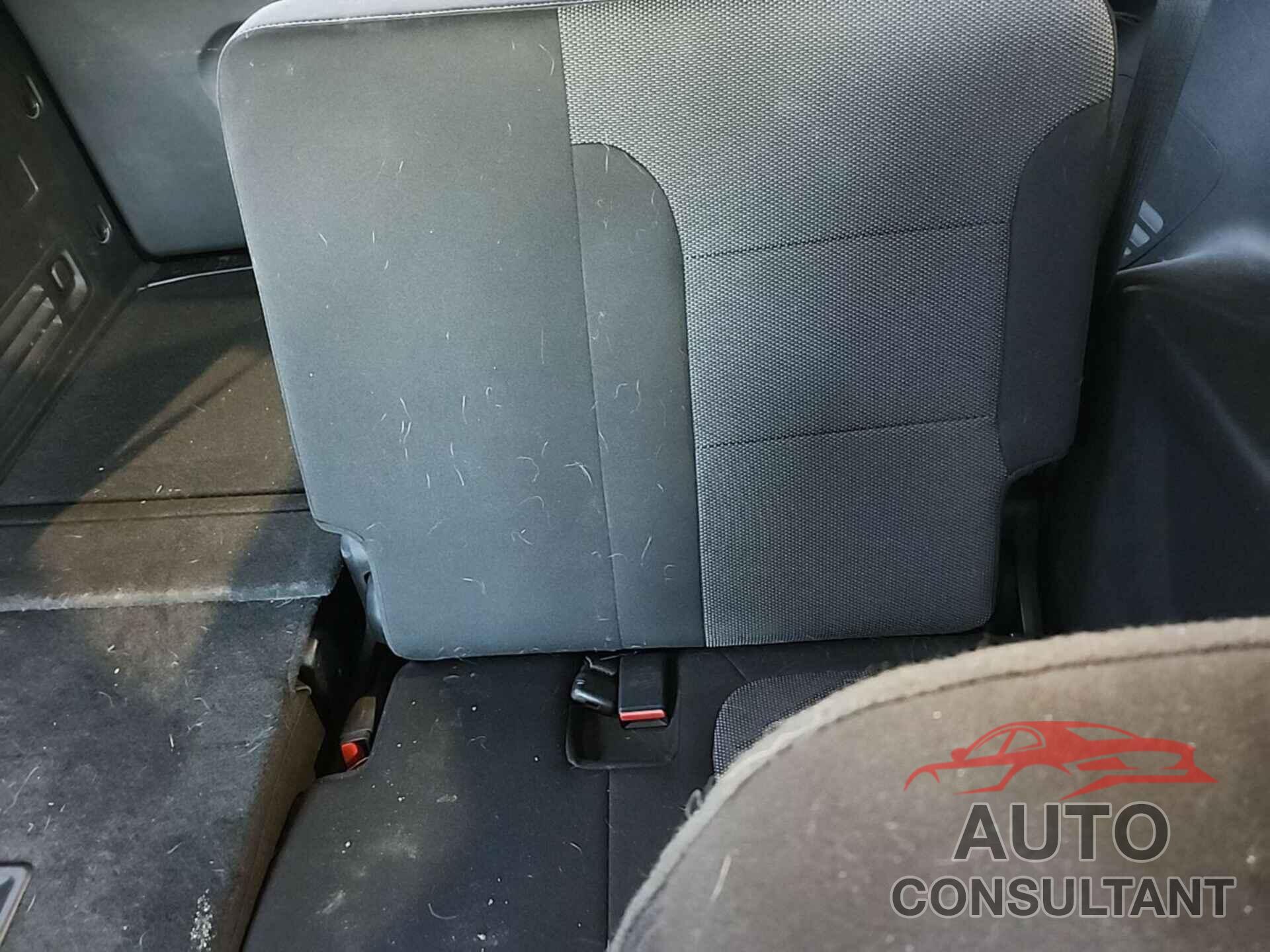 CHEVROLET TRAVERSE 2022 - 1GNEVGKW7NJ151685