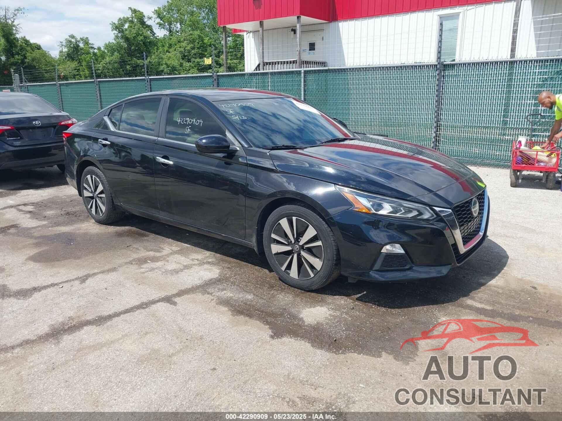 NISSAN ALTIMA 2021 - 1N4BL4DV2MN302661
