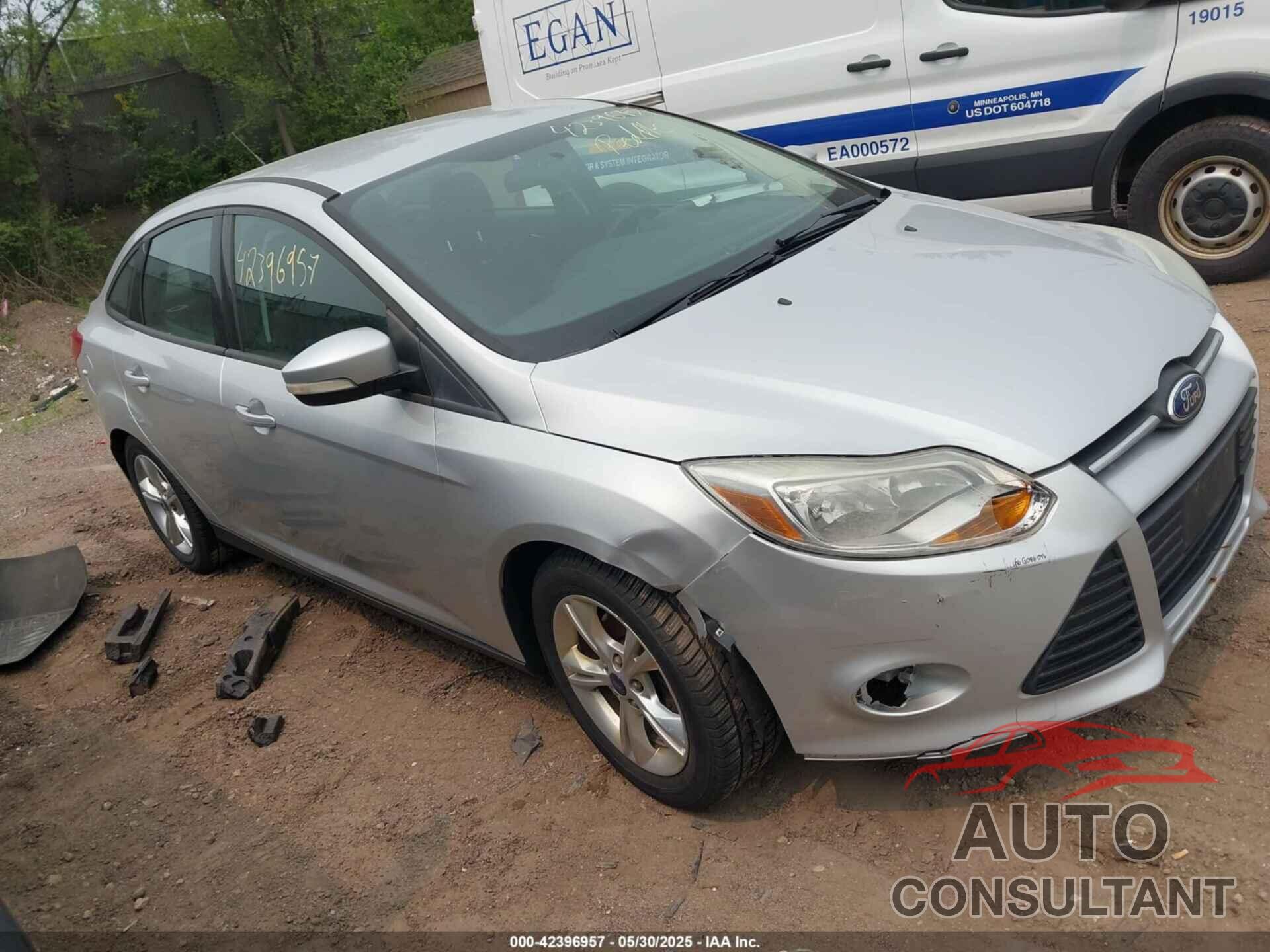 FORD FOCUS 2014 - 1FADP3F25EL392492
