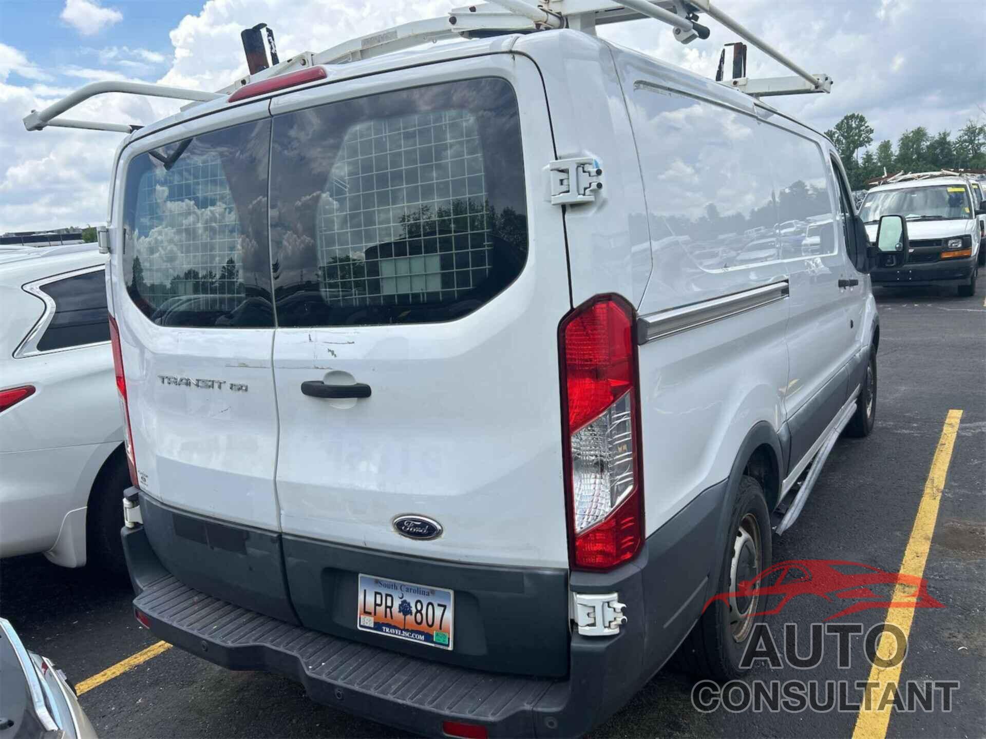 FORD TRANSIT 2015 - 1FTNE1YM1FKA95203
