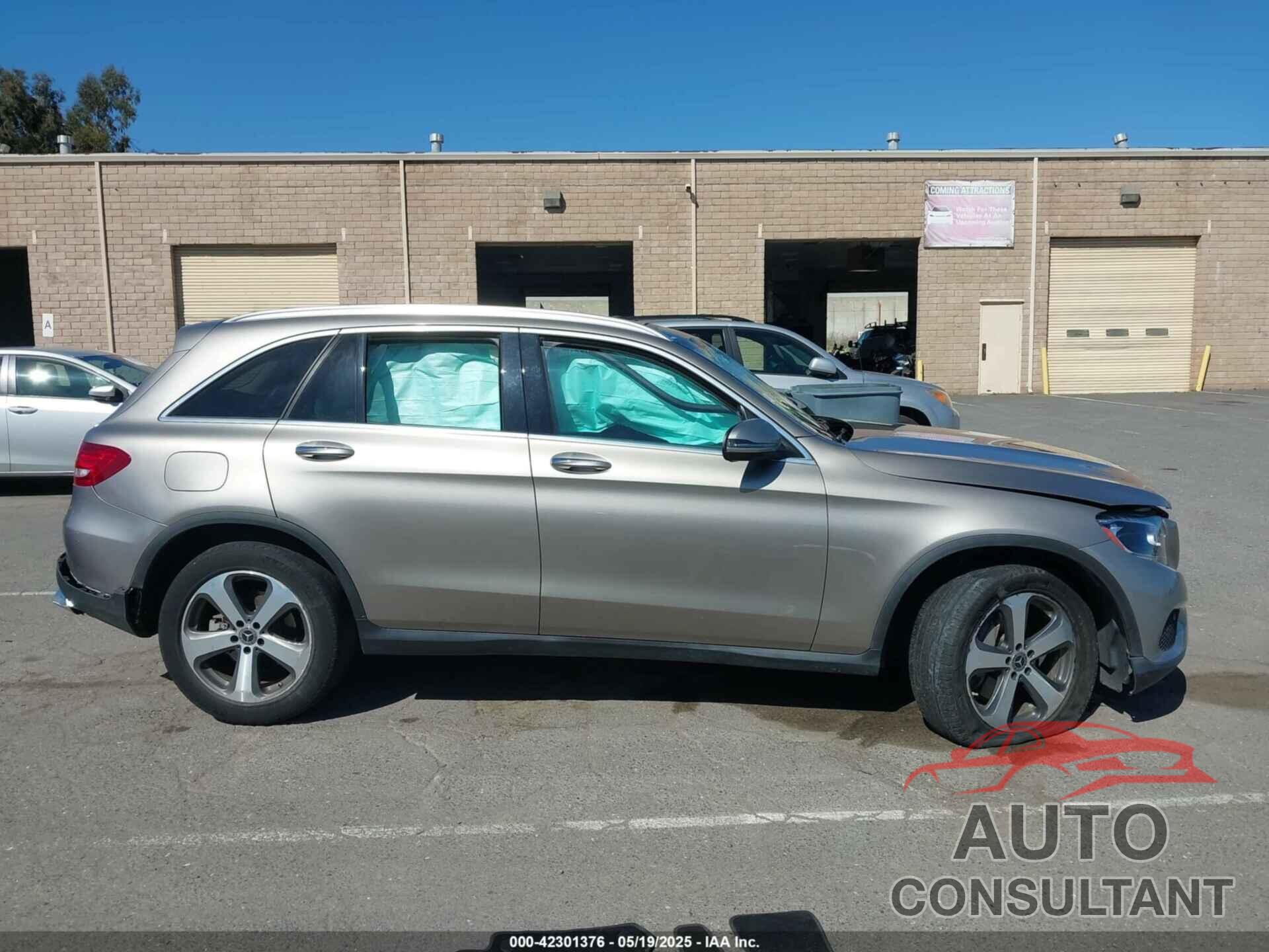 MERCEDES-BENZ GLC 300 2019 - WDC0G4KB9KF606523