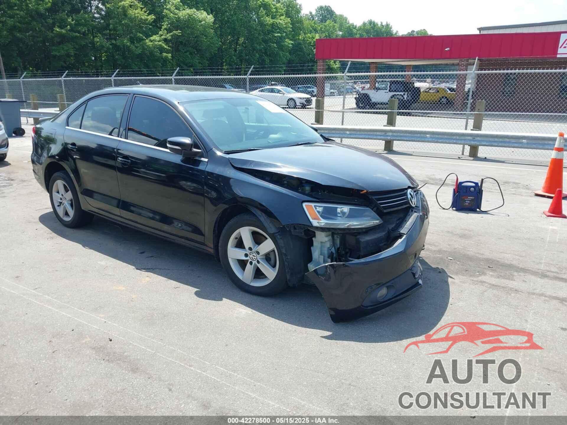 VOLKSWAGEN JETTA 2012 - 3VWLL7AJ0CM321264