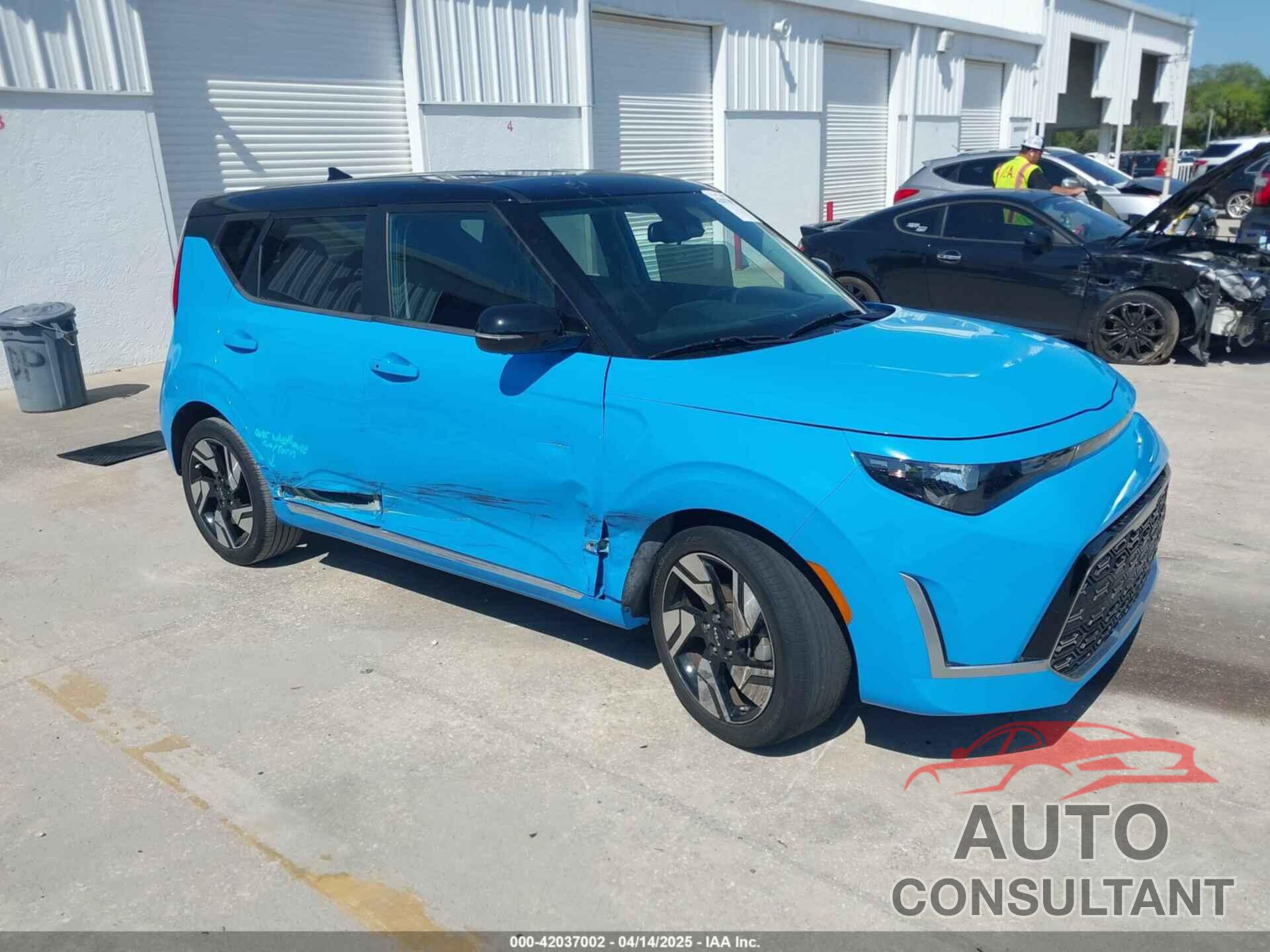 KIA SOUL 2023 - KNDJ53AU1P7193771