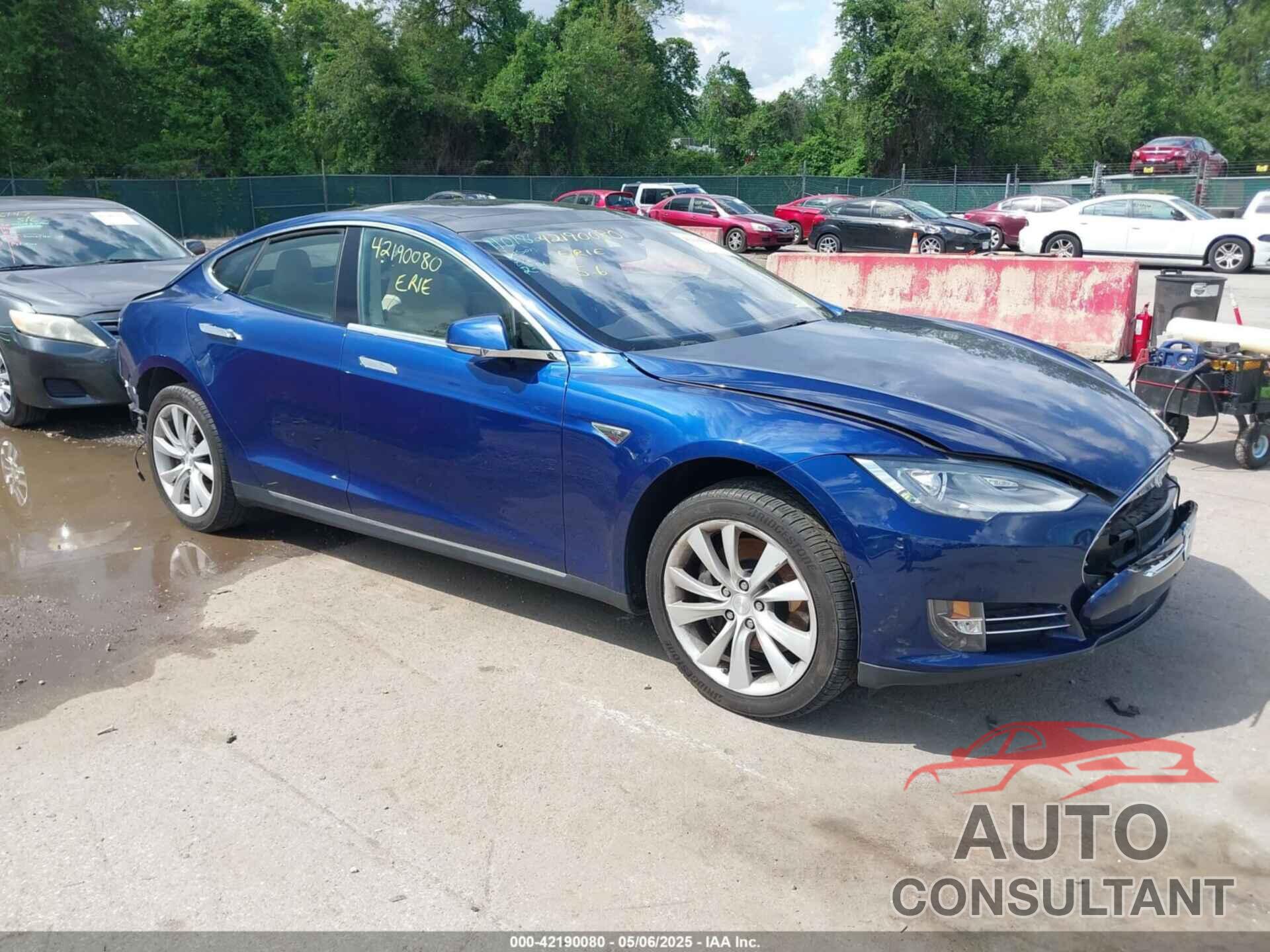 TESLA MODEL S 2015 - 5YJSA1E27FF110186
