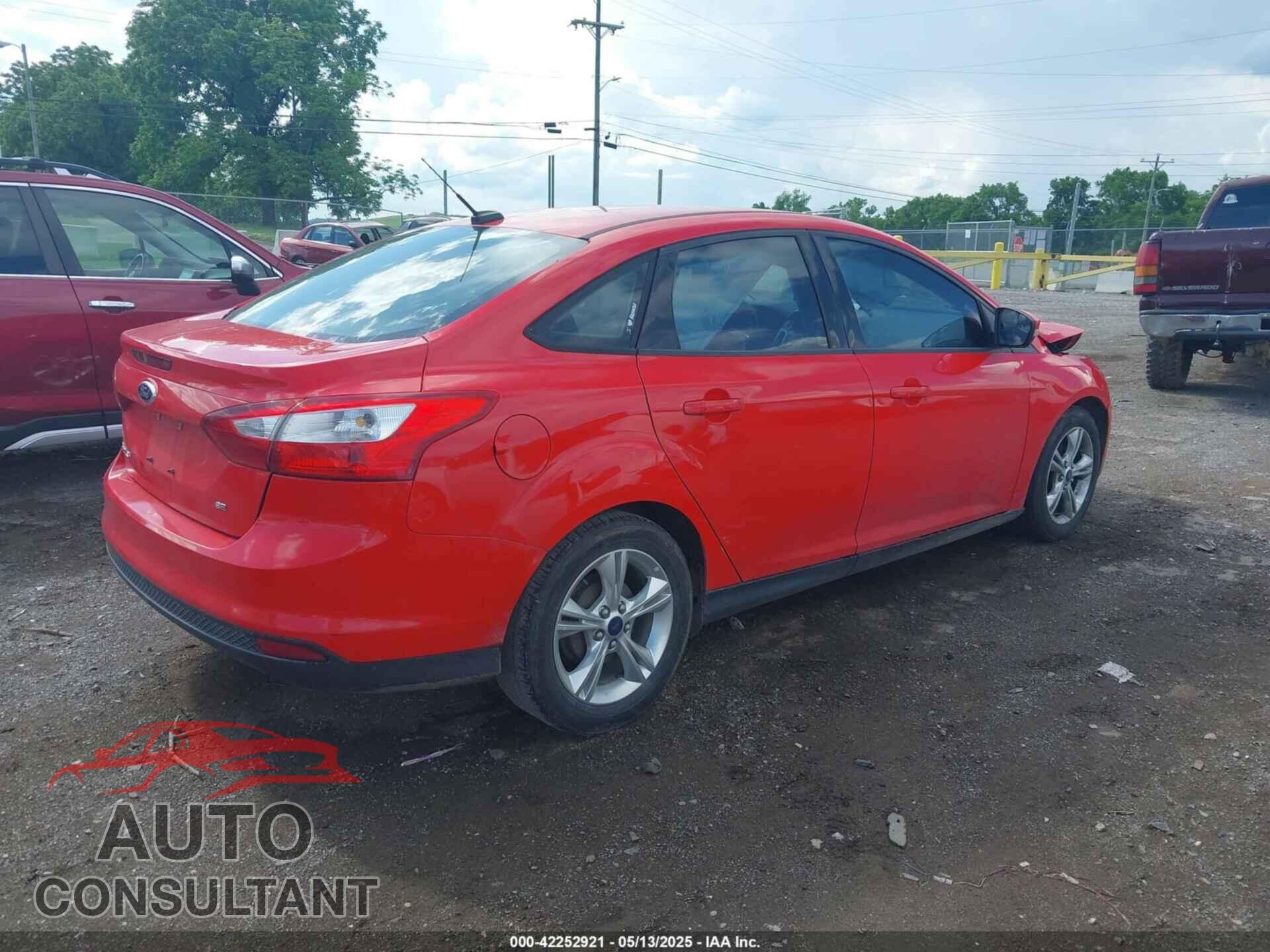 FORD FOCUS 2014 - 1FADP3F25EL327464