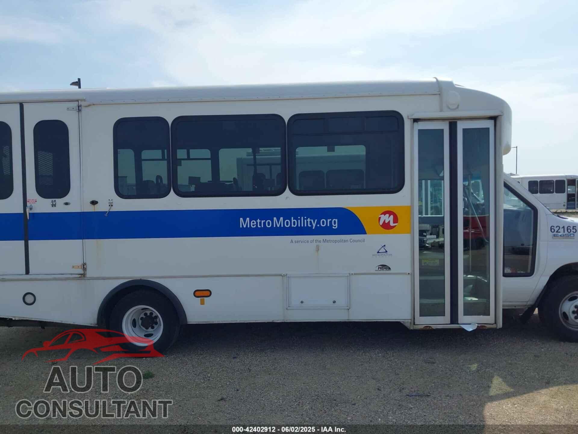 FORD E-450 CUTAWAY 2018 - 1FDFE4FS3JDC36319