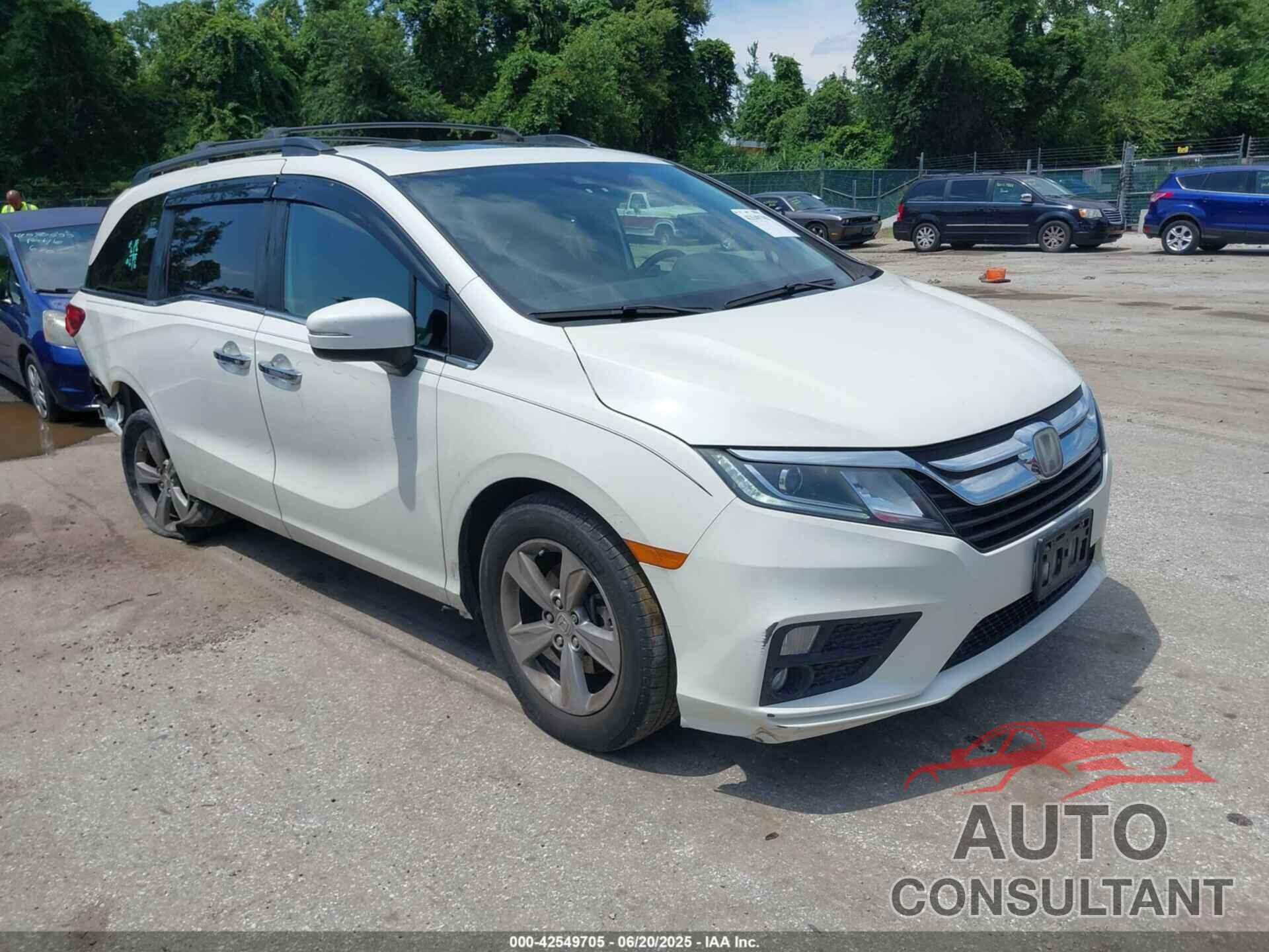 HONDA ODYSSEY 2018 - 5FNRL6H79JB109918